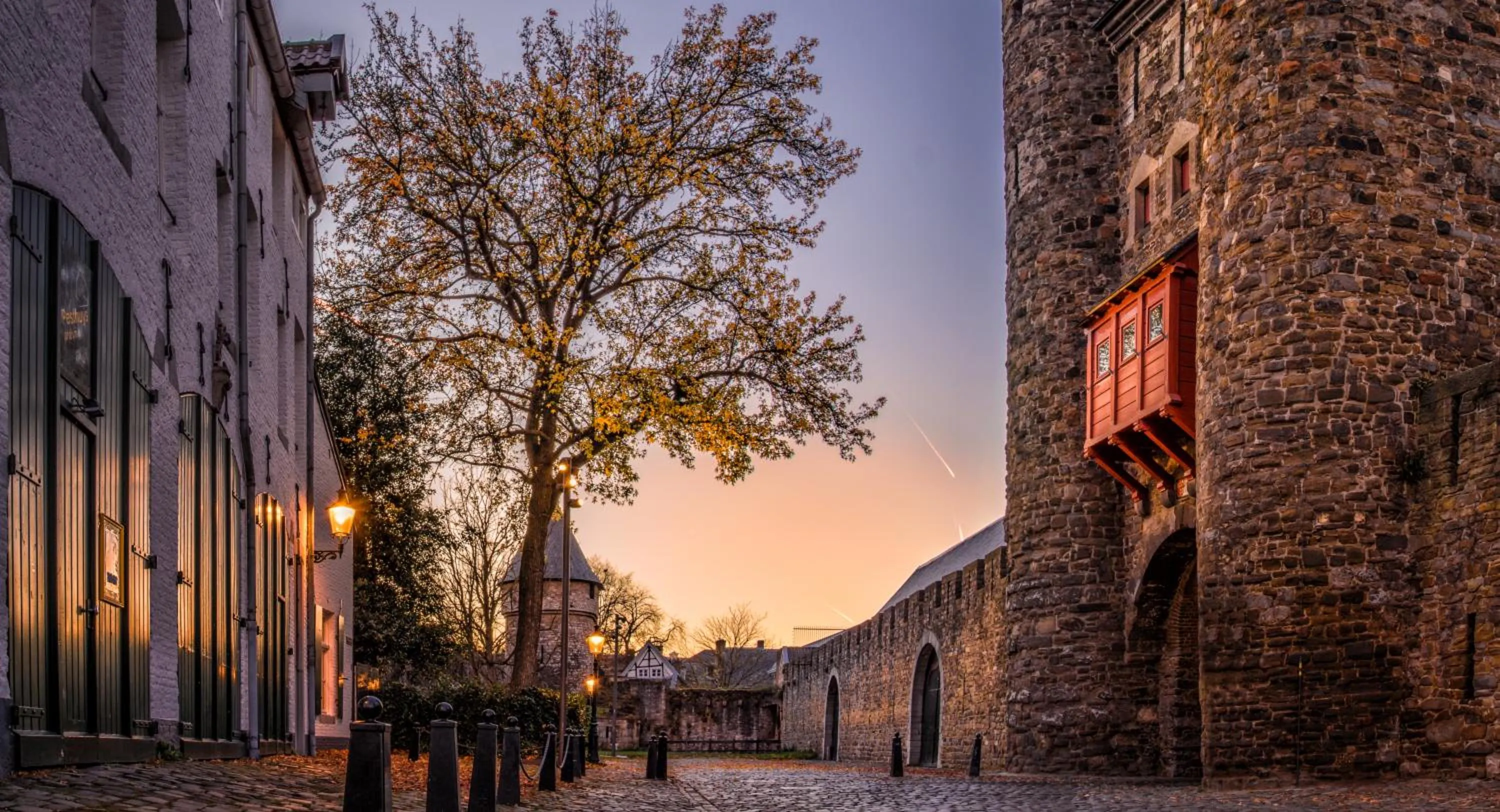 Area and facilities in Amrâth Hotel DuCasque