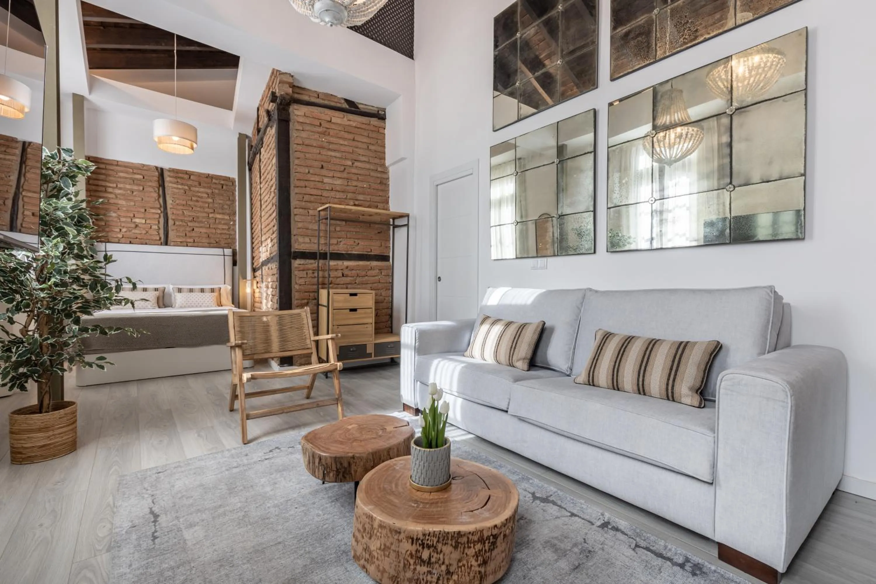 Living room in Apartamentos Albaicín Centro Suites 3000