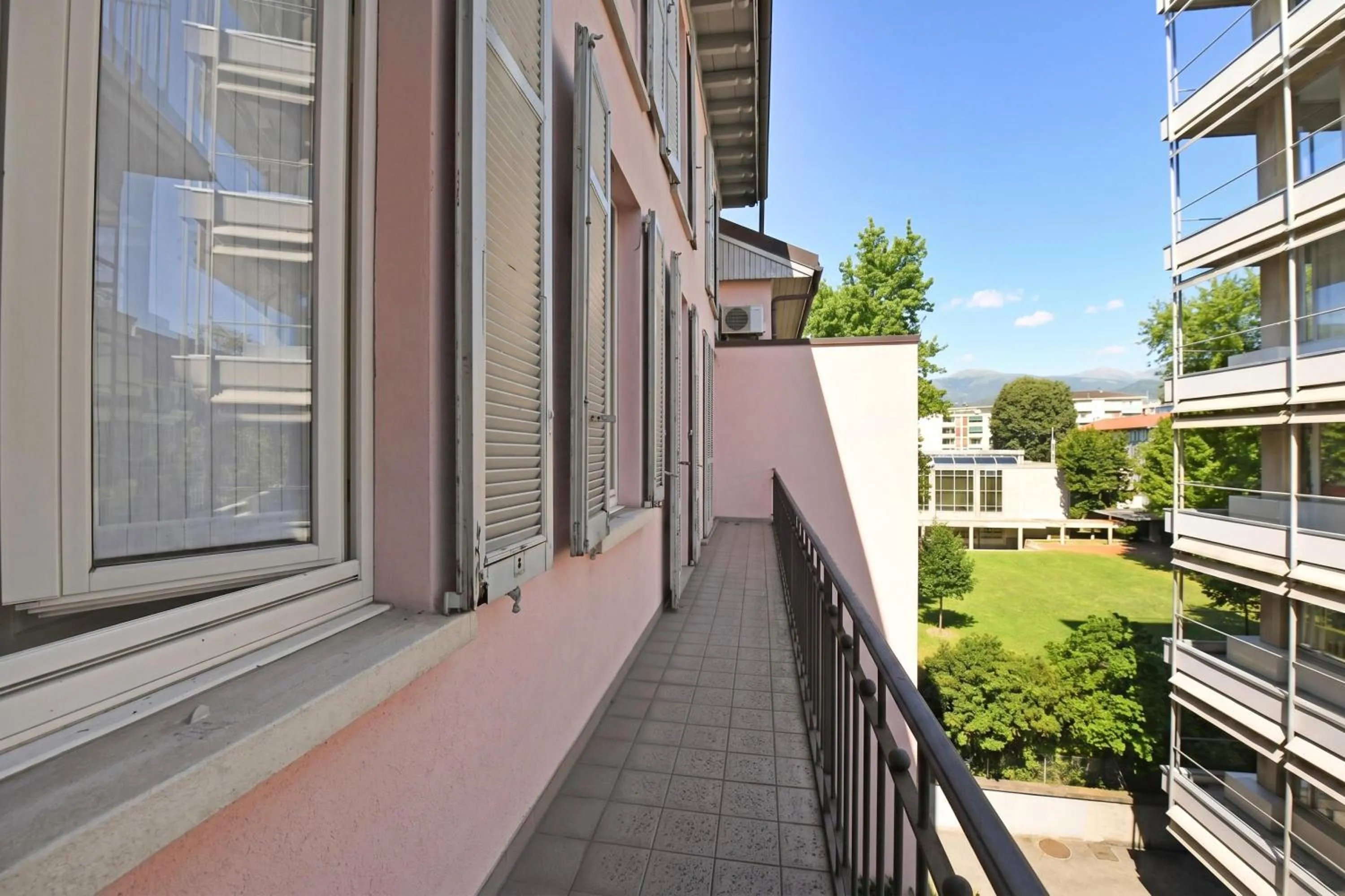 Balcony/Terrace in Amazing Lugano - Happy Rentals