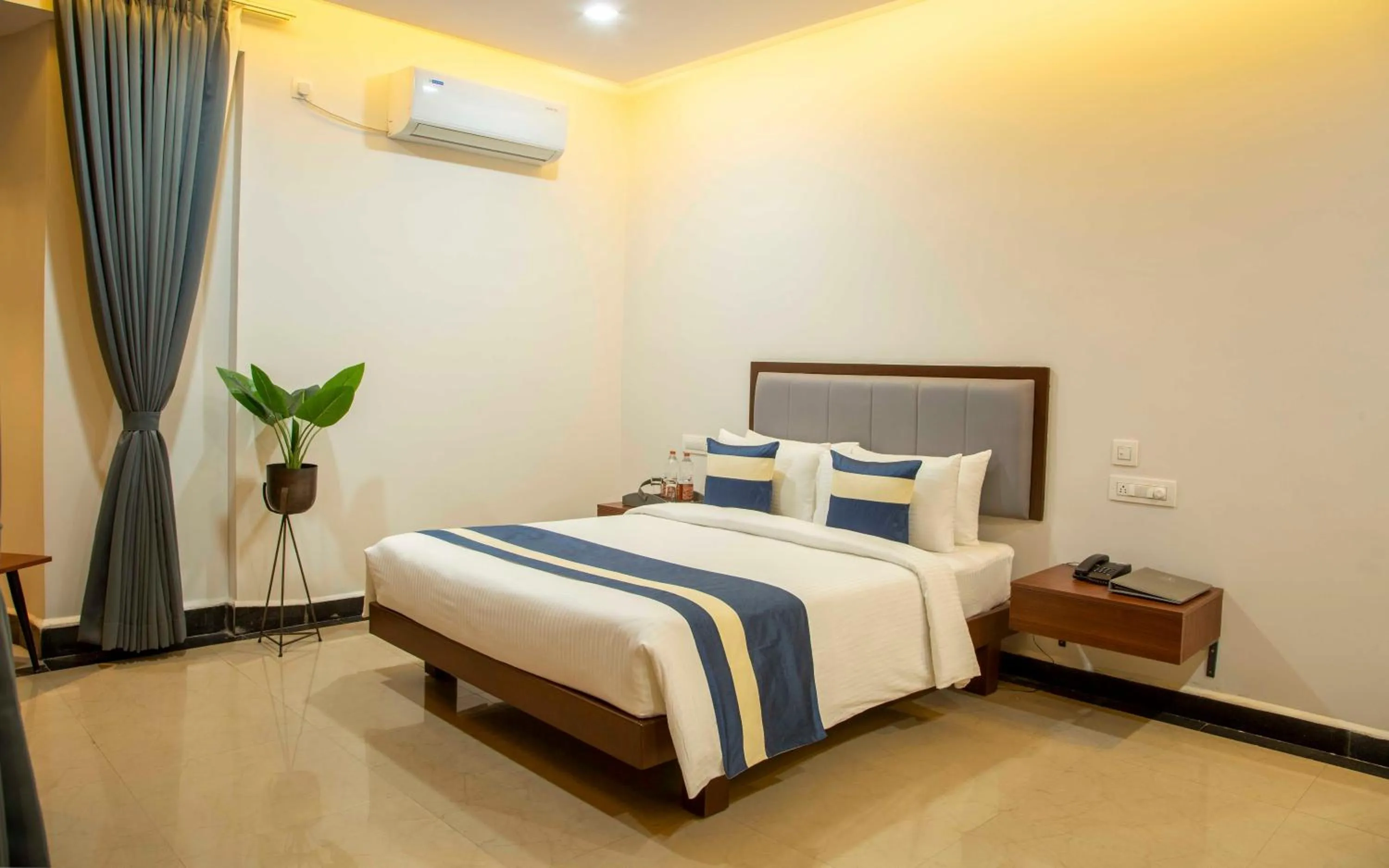 Bed in The Fortune Hotel By Swathi Group