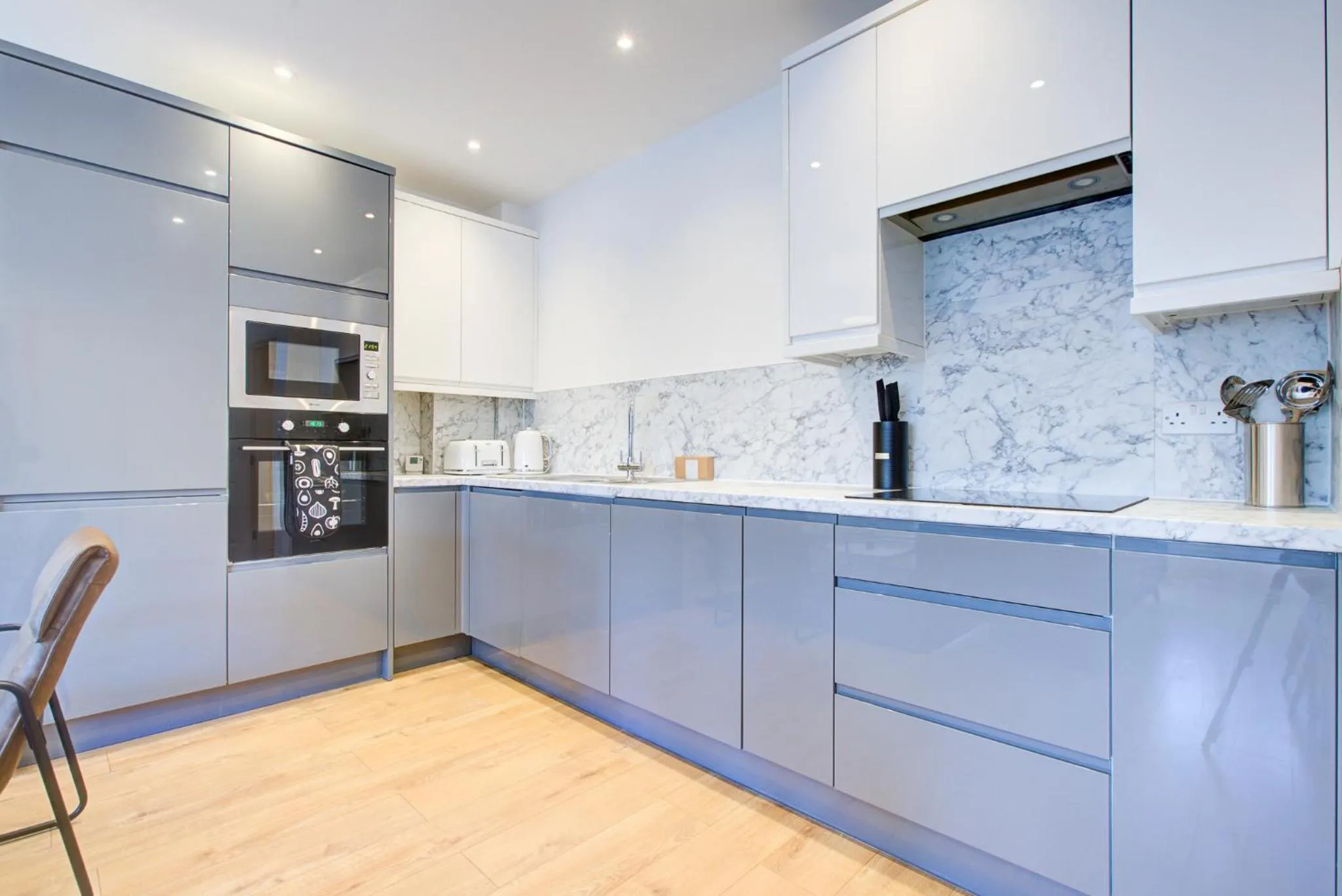 Kitchen or kitchenette in Hybrid Resi - London, New Malden near Richmond - Wimbledon