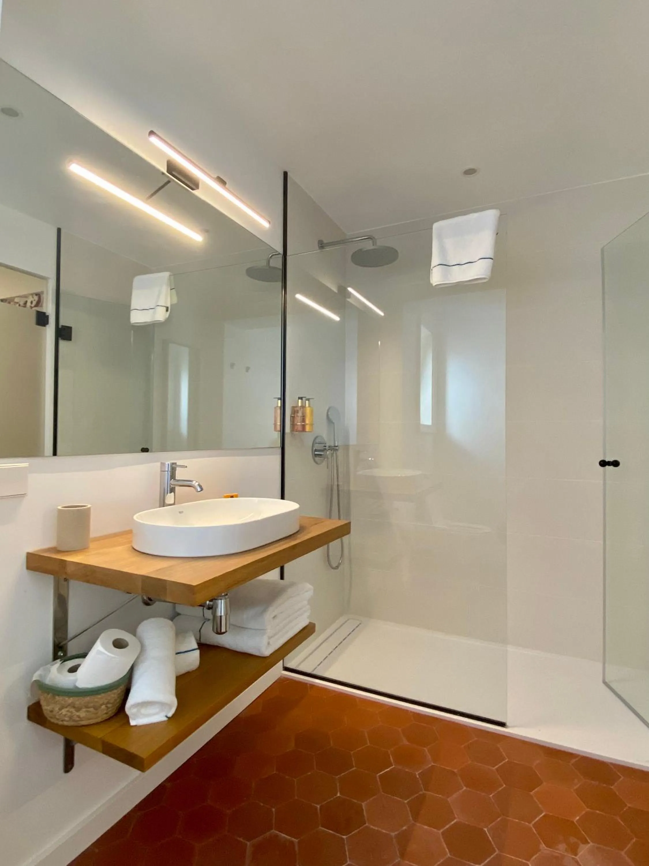 Bathroom in Hotel Maïa