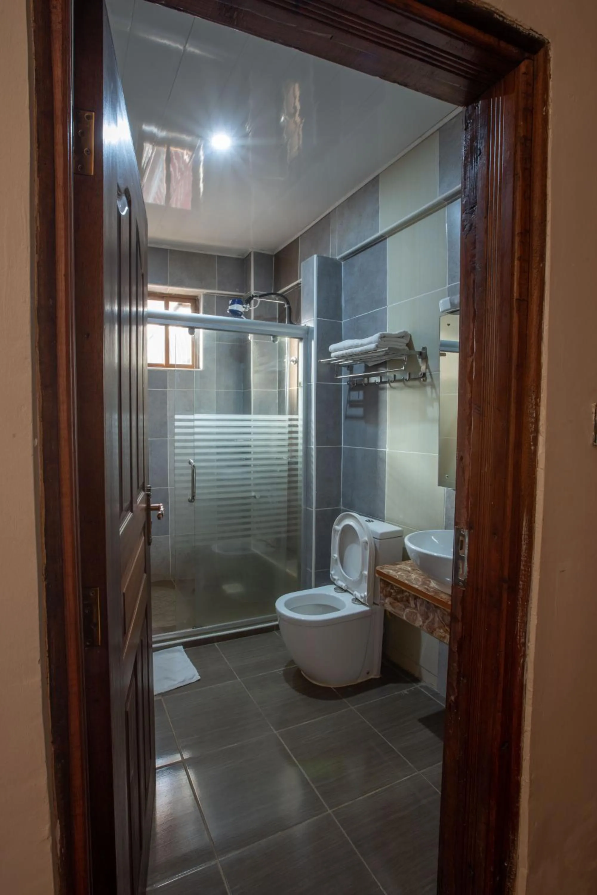 Shower in The Luke Hotel Cravers Thika