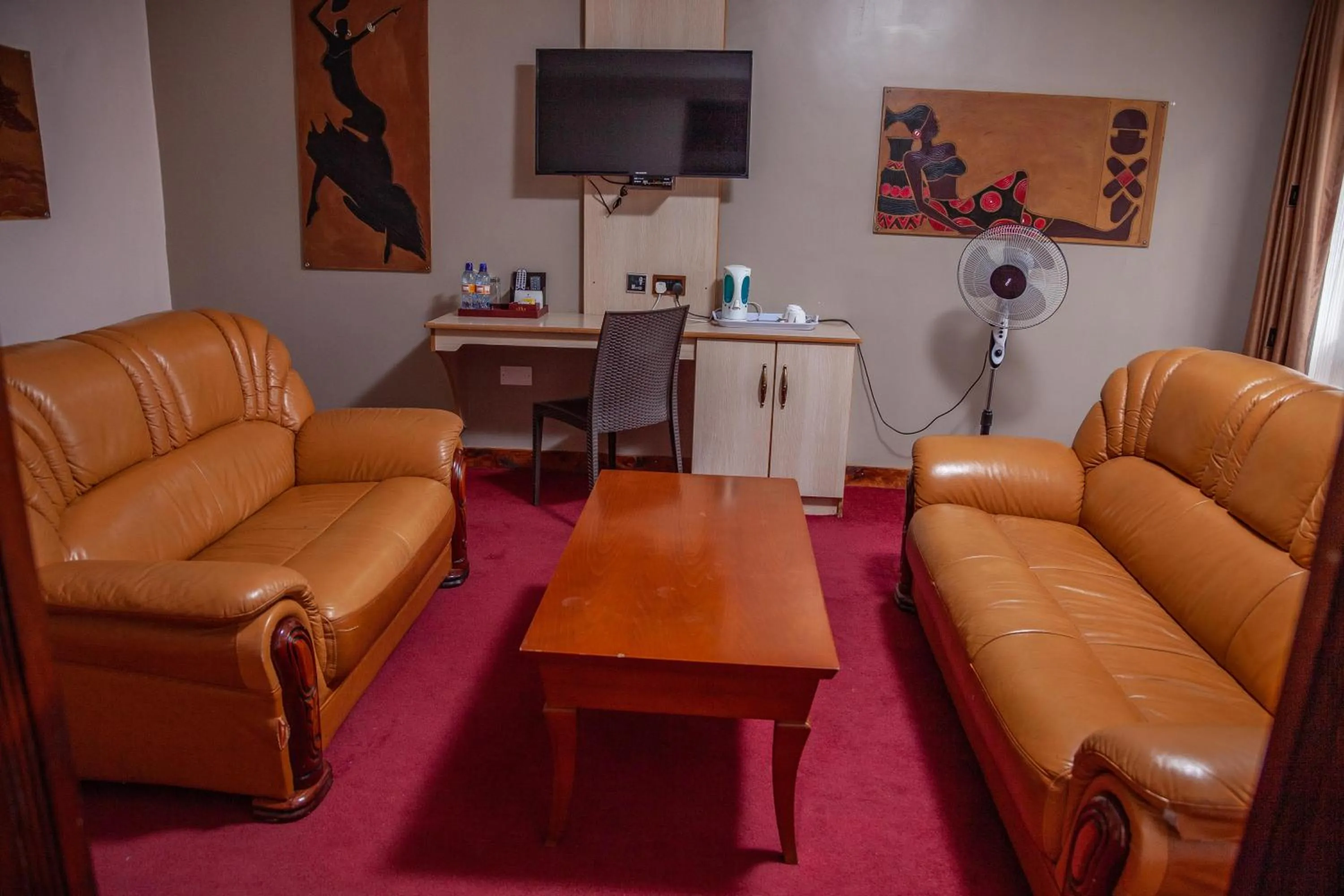 TV and multimedia in The Luke Hotel Cravers Thika