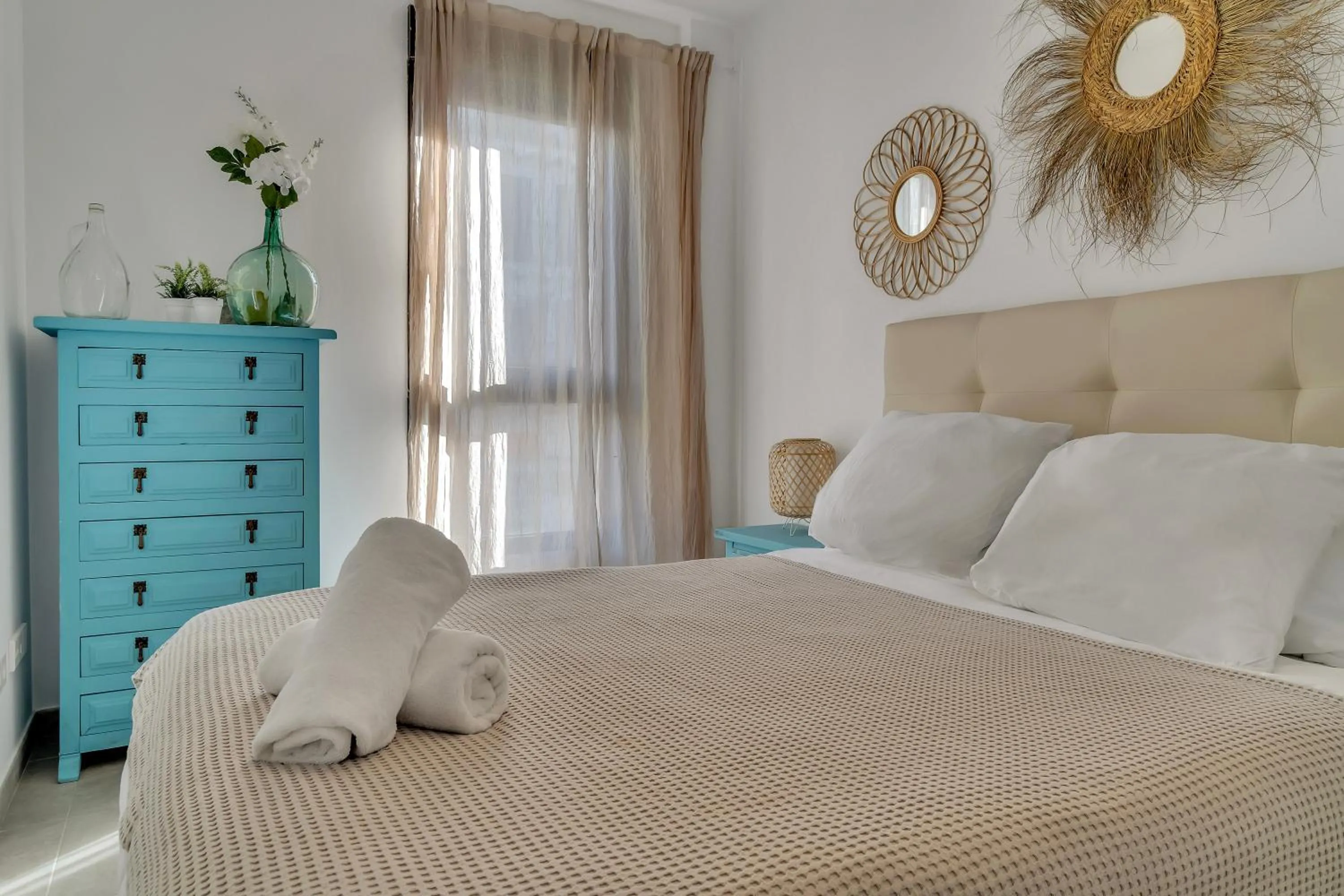 Bed in Las Olas del Mare, 200 meters from the beach