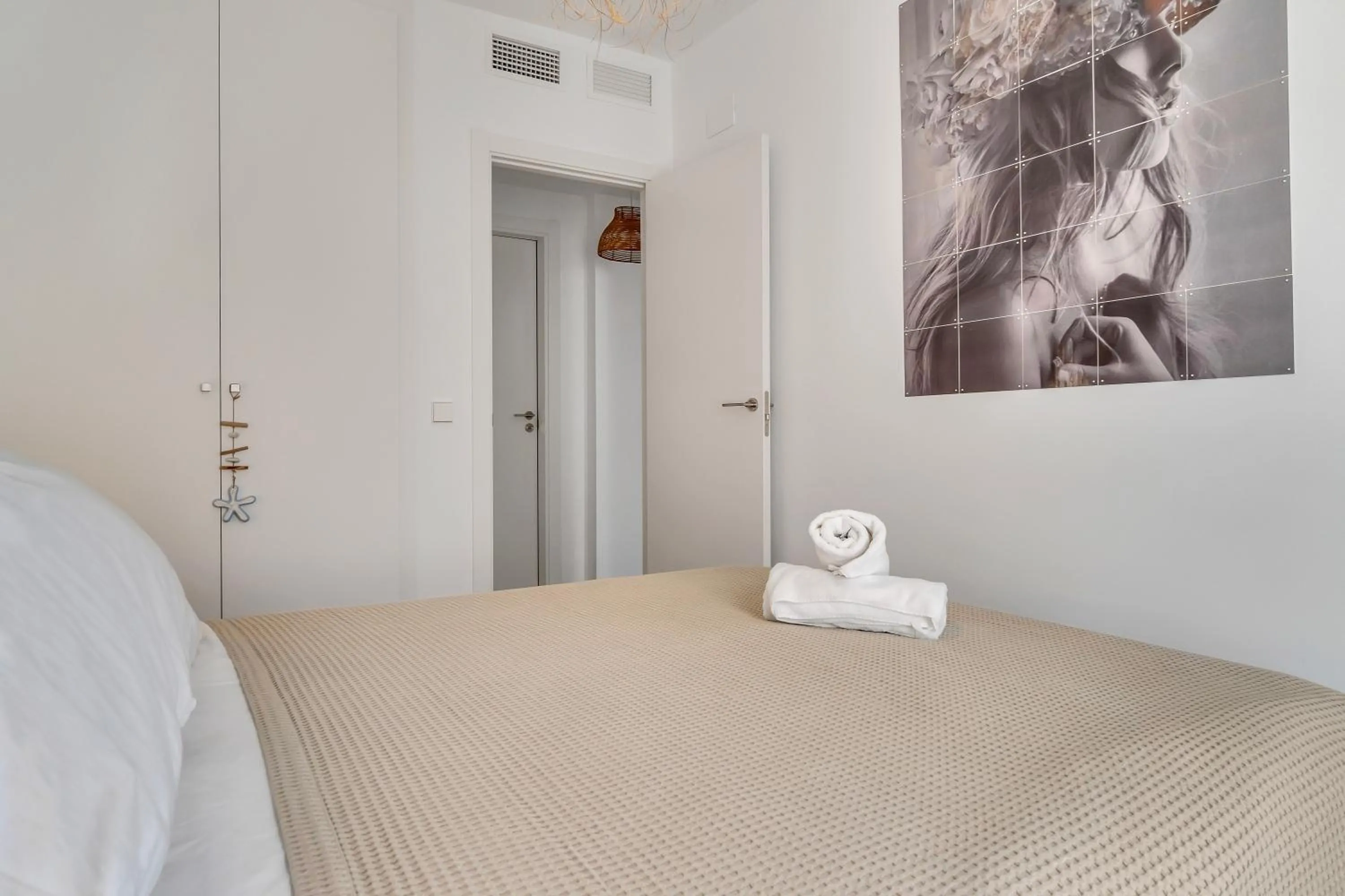 Bed in Las Olas del Mare, 200 meters from the beach