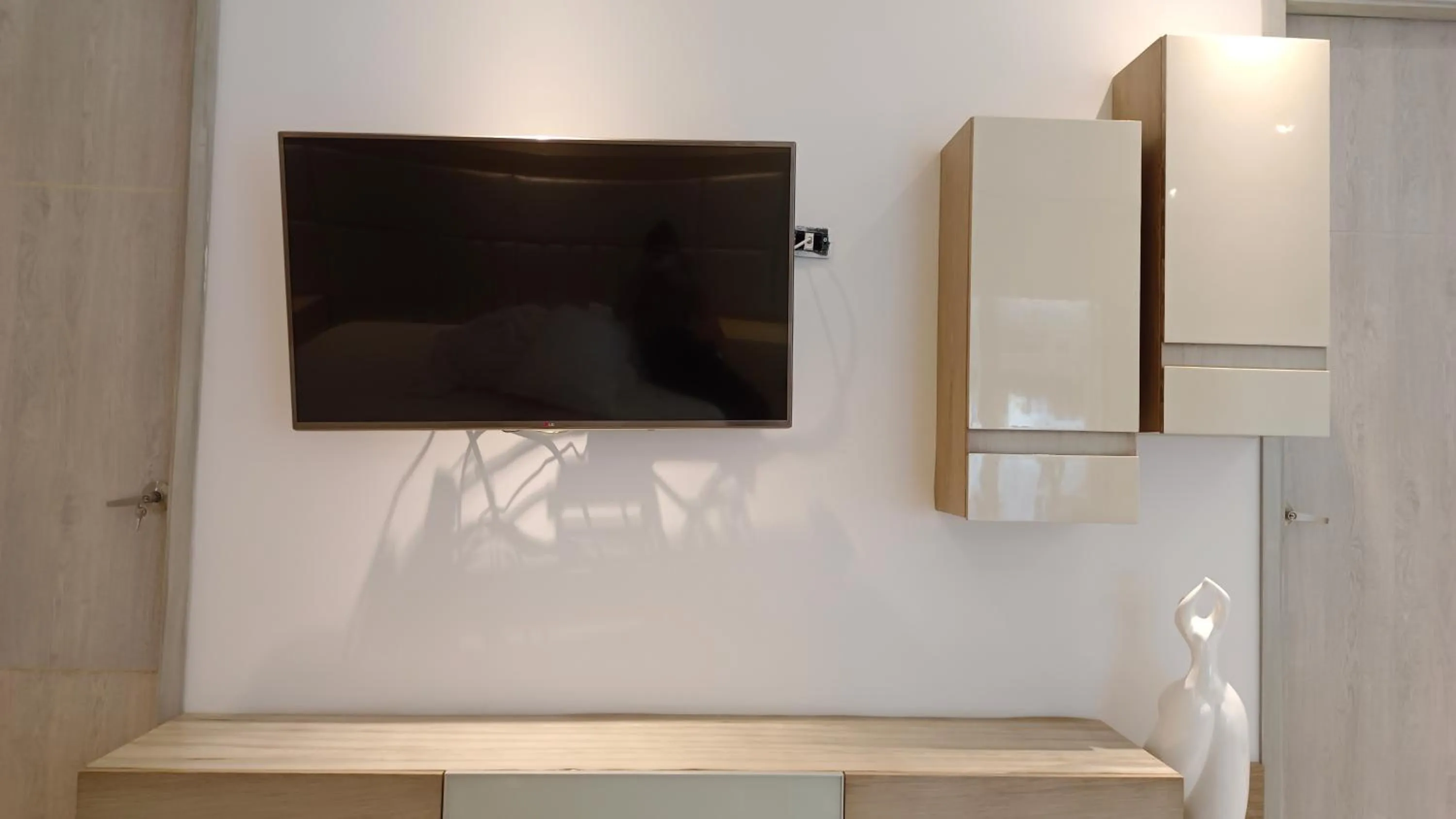 TV and multimedia in Hotel Kai