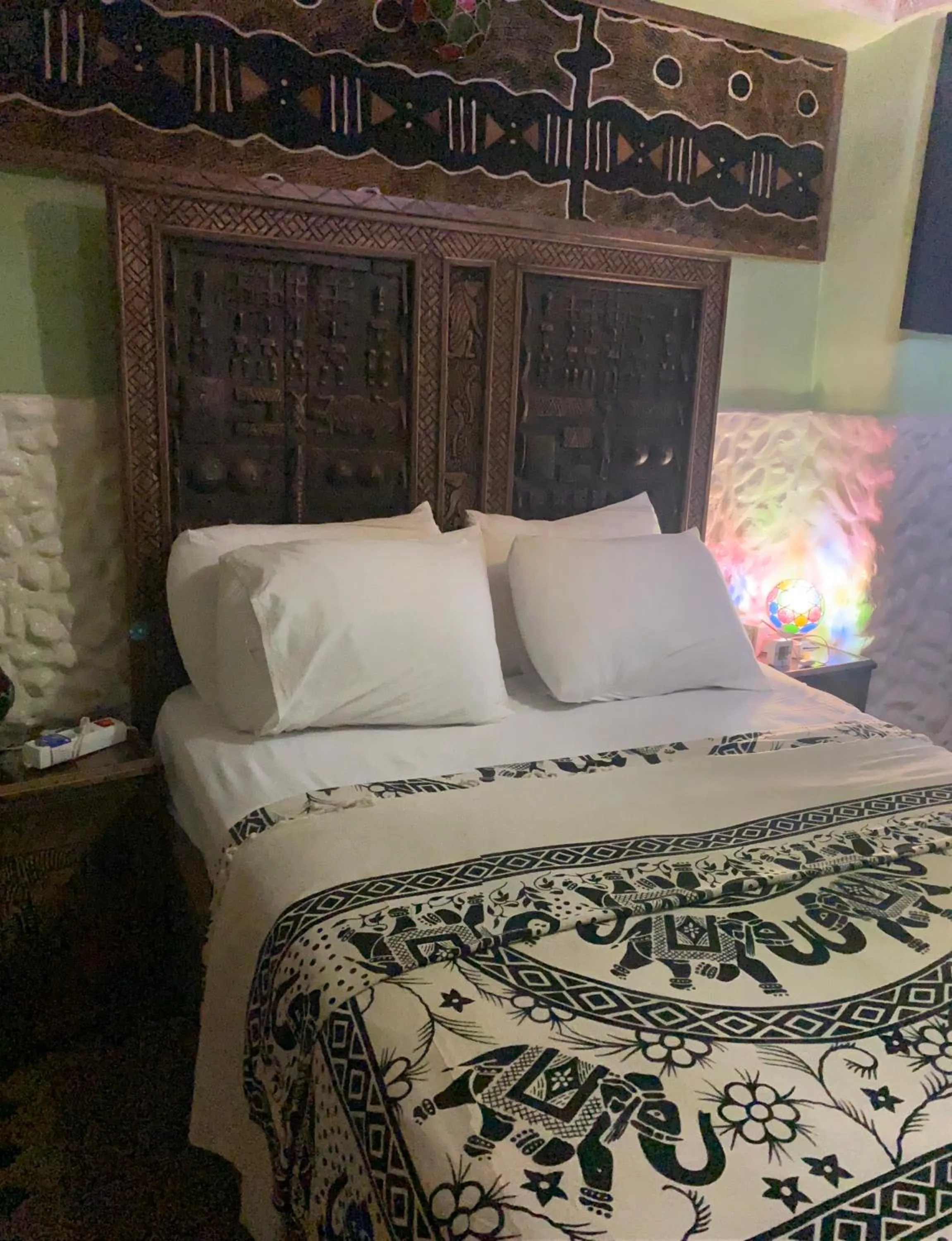 Bed in Riad Azurite