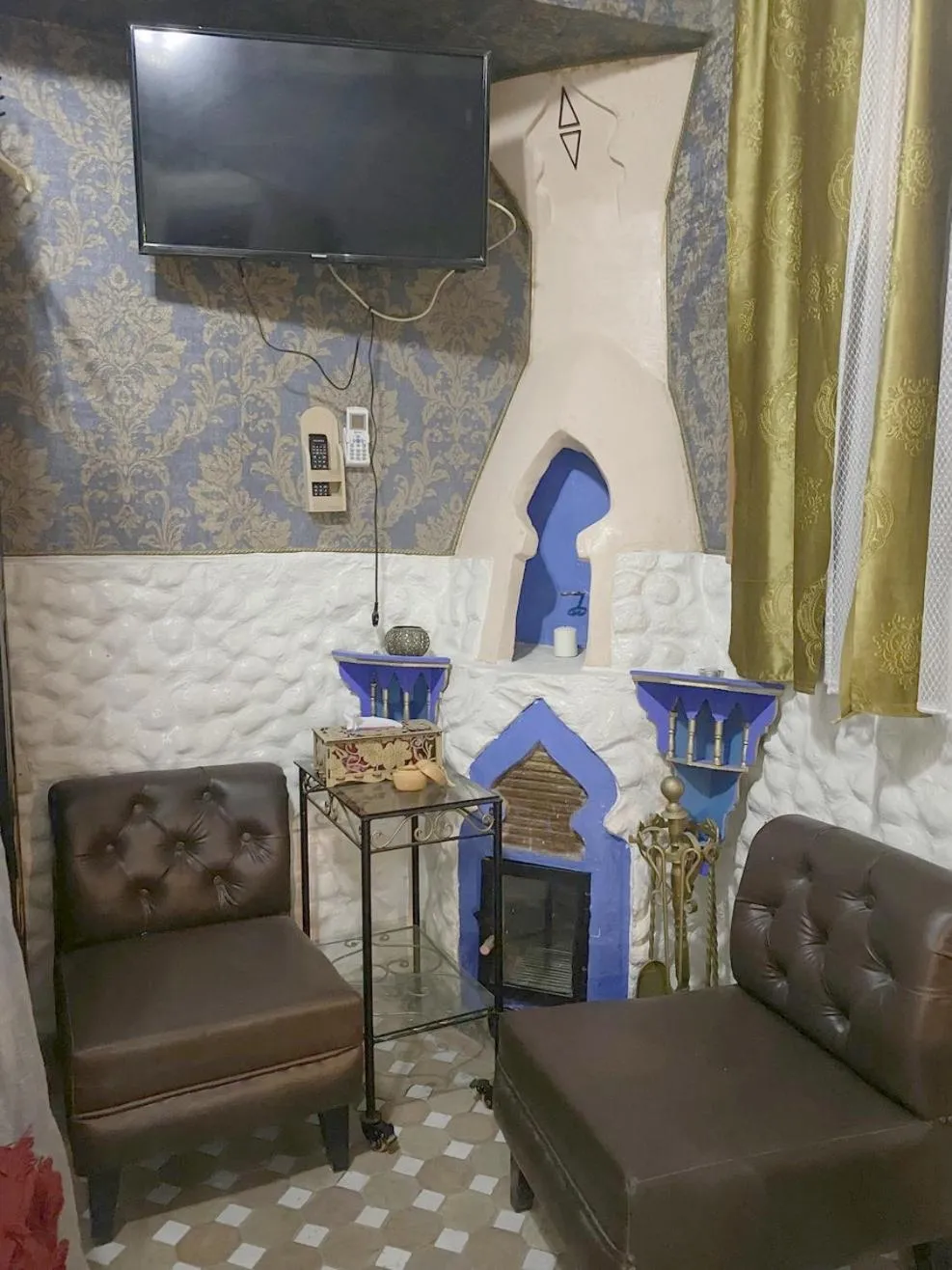 TV and multimedia in Riad Azurite