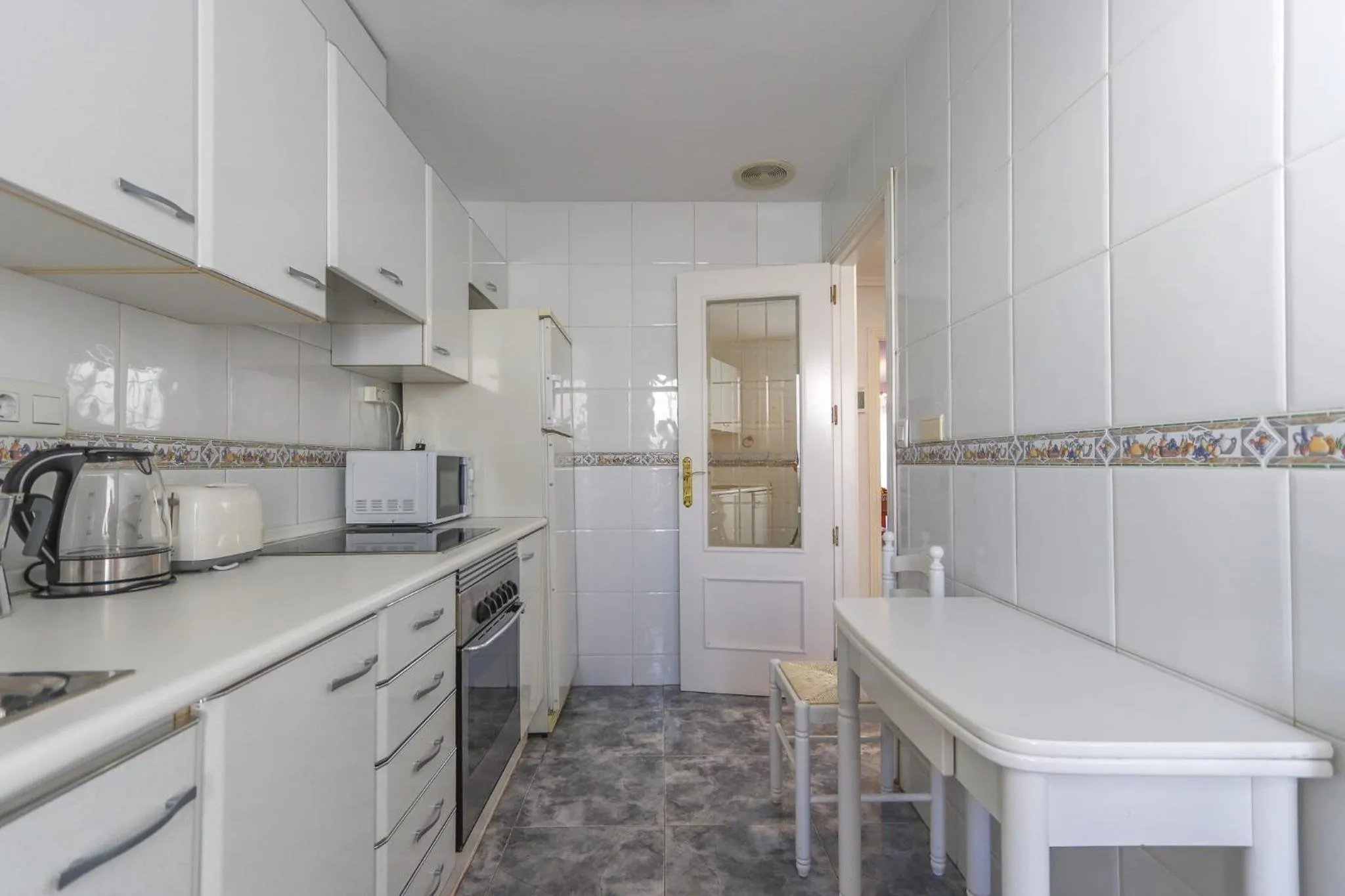 Kitchen or kitchenette in 084 - Isabel La Católica - comfortHOLIDAYS