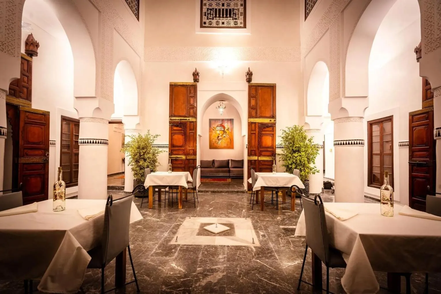 Patio in Palais Aix Kabaj &Spa