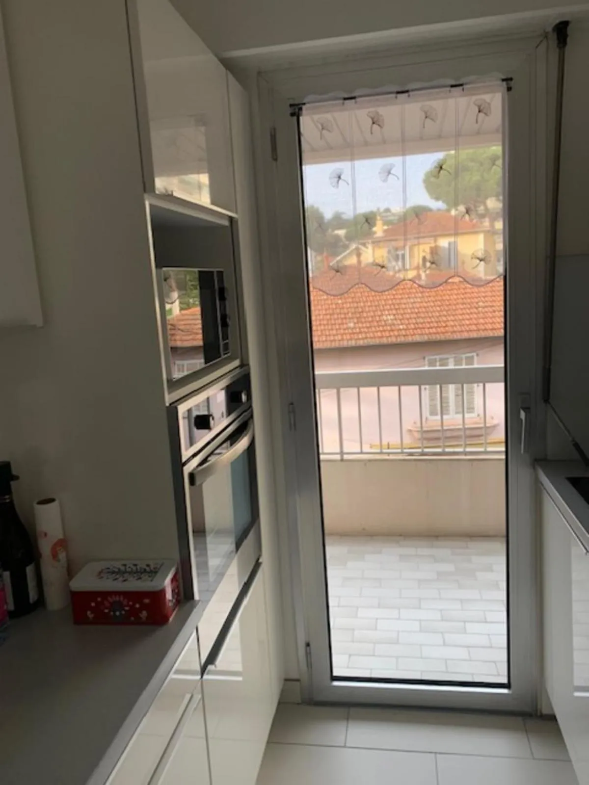 Lovely cosy nest close to the centre of Cannes