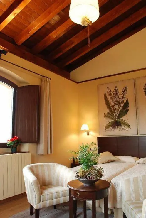 Photo of the whole room in OLATZEA LANDA HOTELA