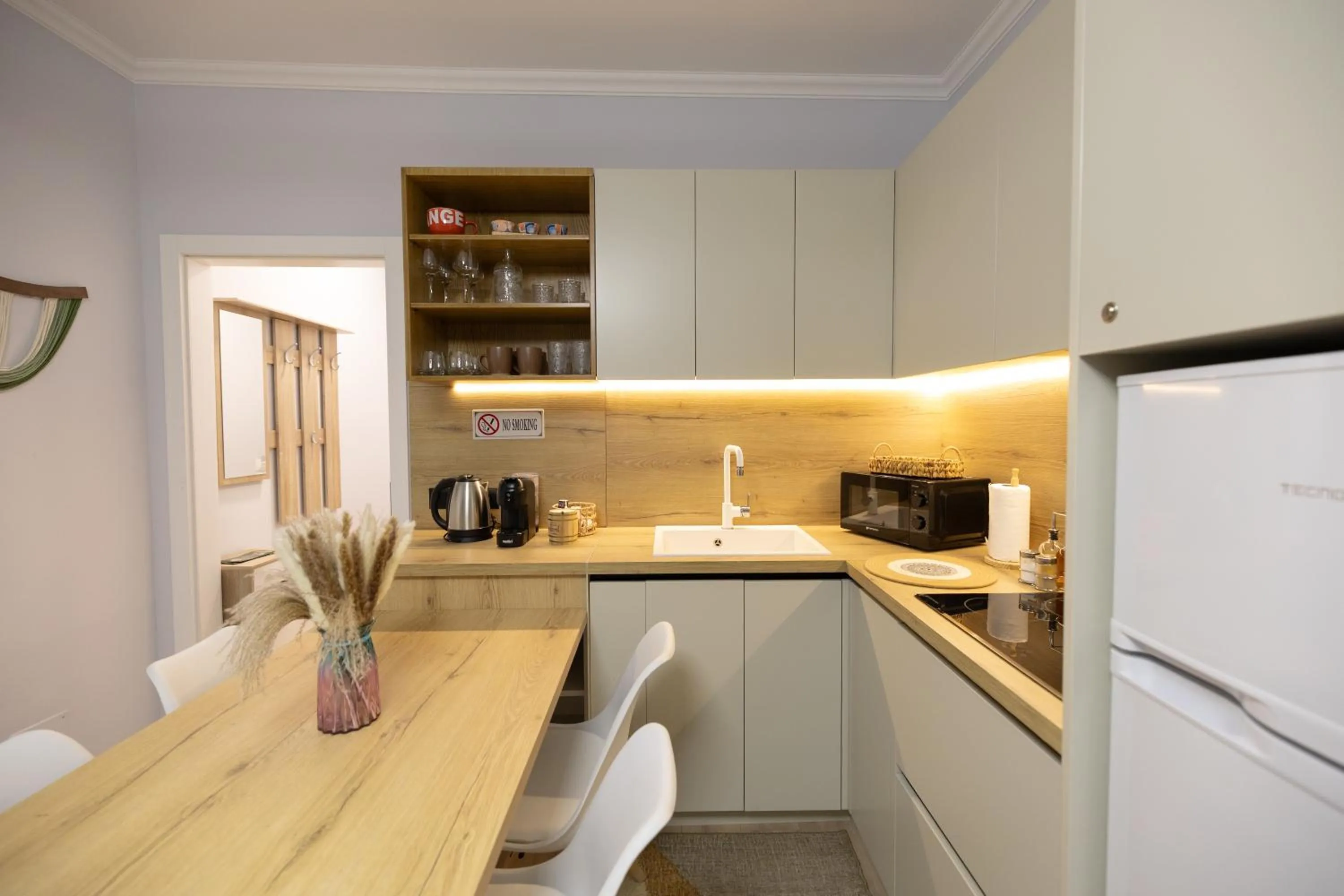 microwave in Boho Central Apartment