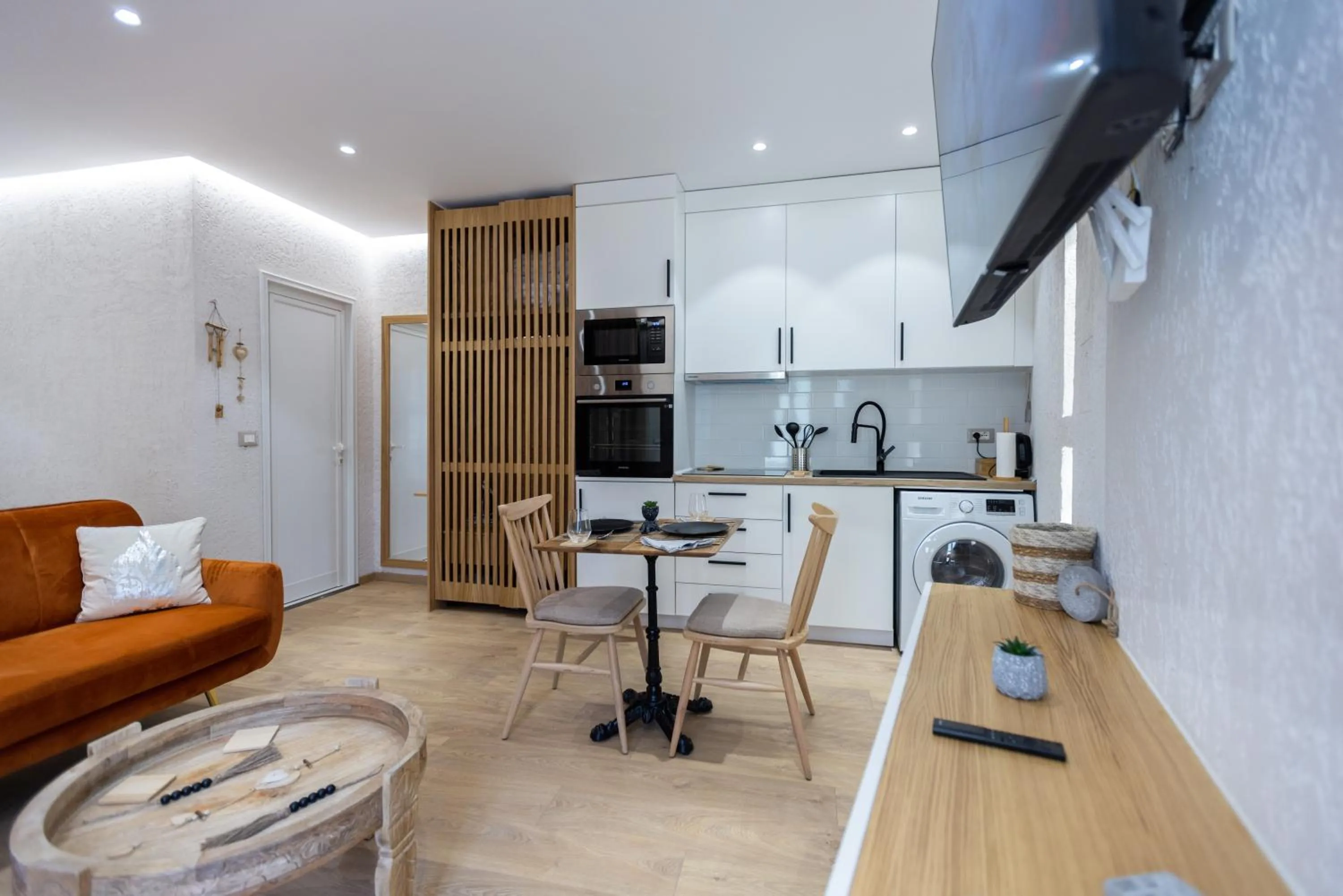 Seating area in Boho Central Apartment