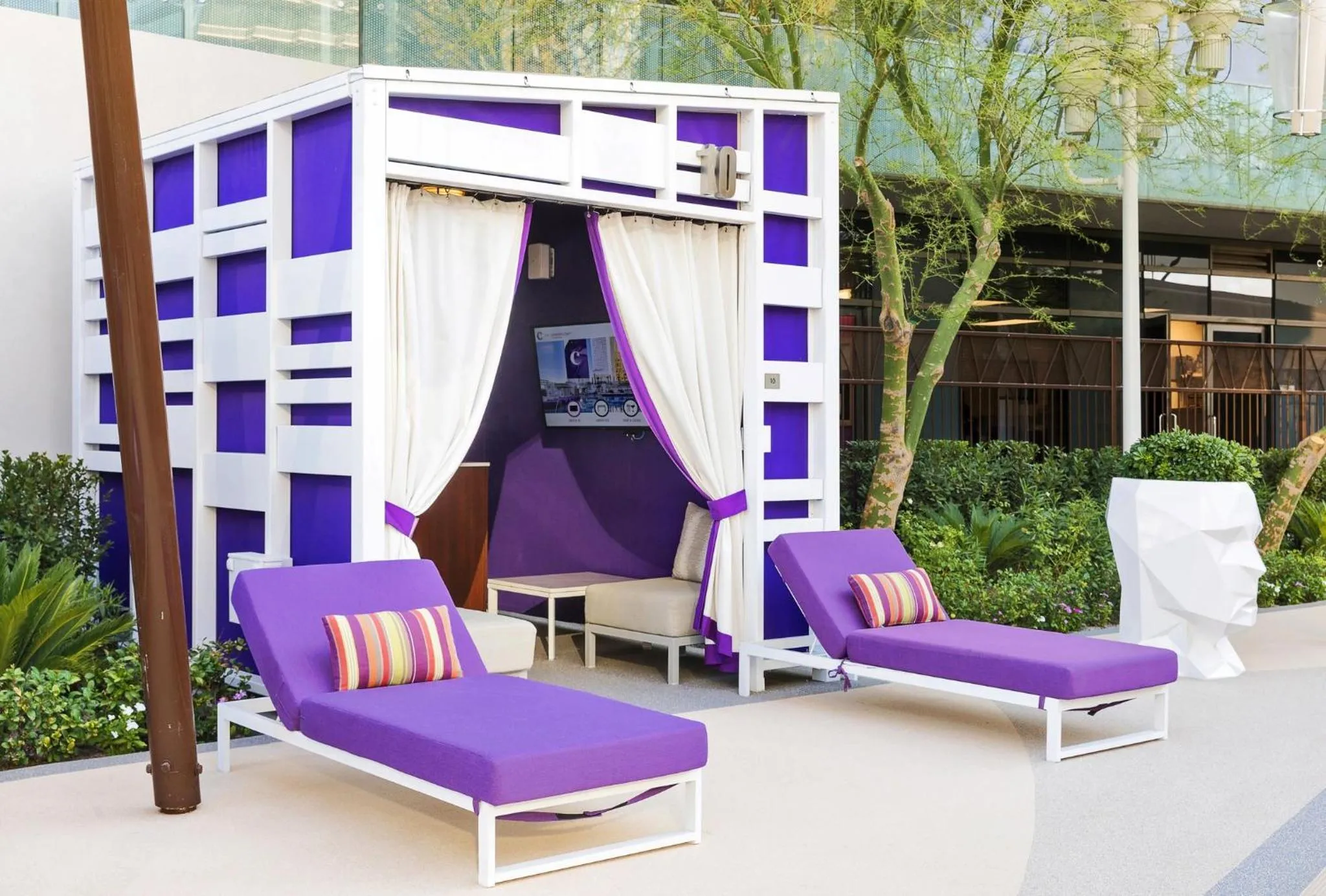 Swimming pool in The Cosmopolitan Of Las Vegas