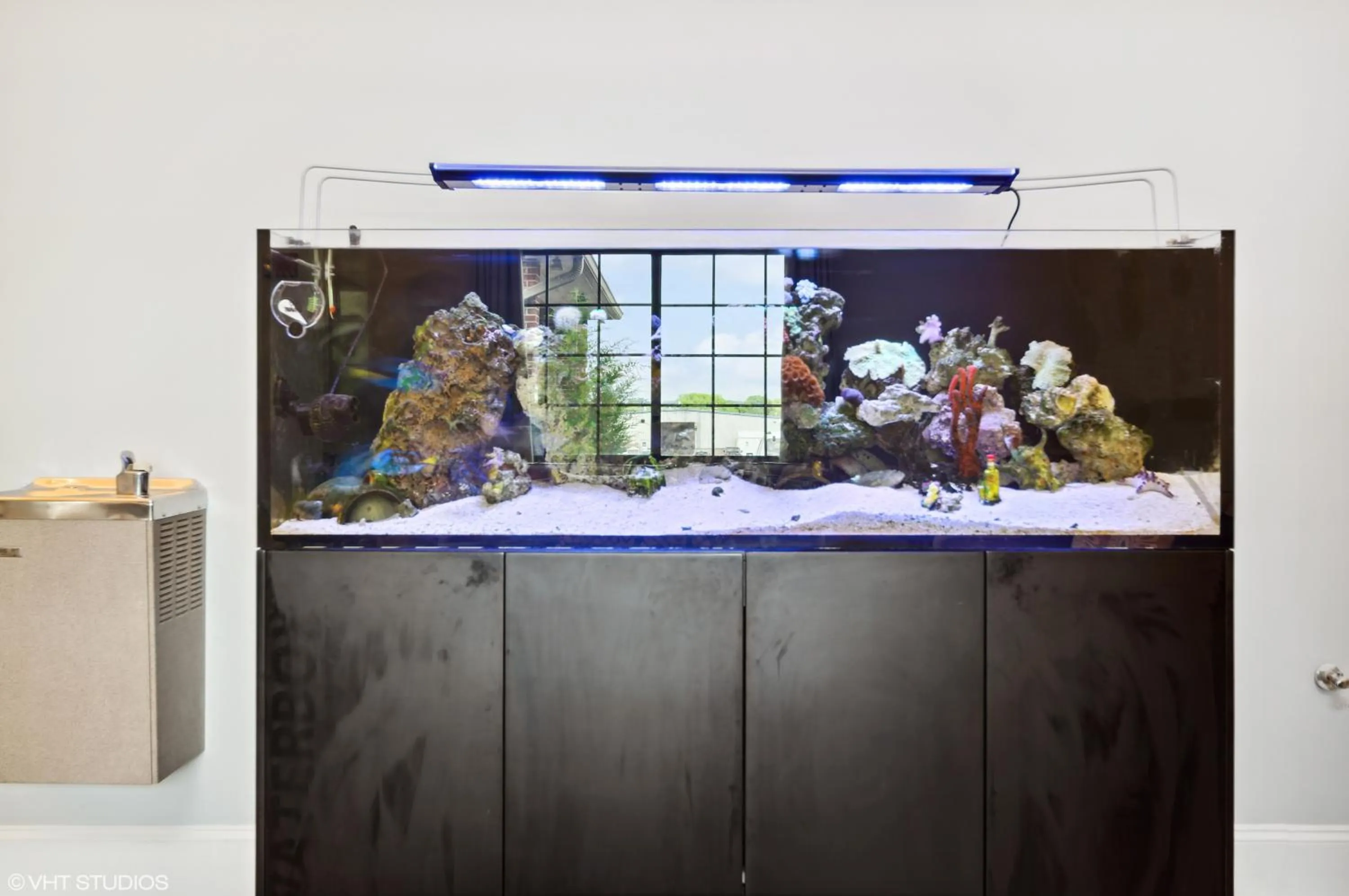 Communal lounge/ TV room in My Hometown Inn