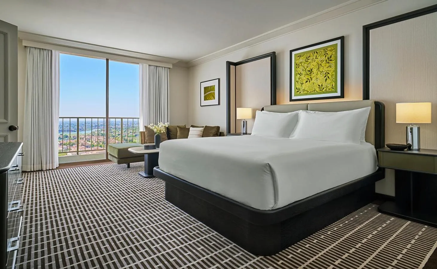 Bed in Pendry Newport Beach
