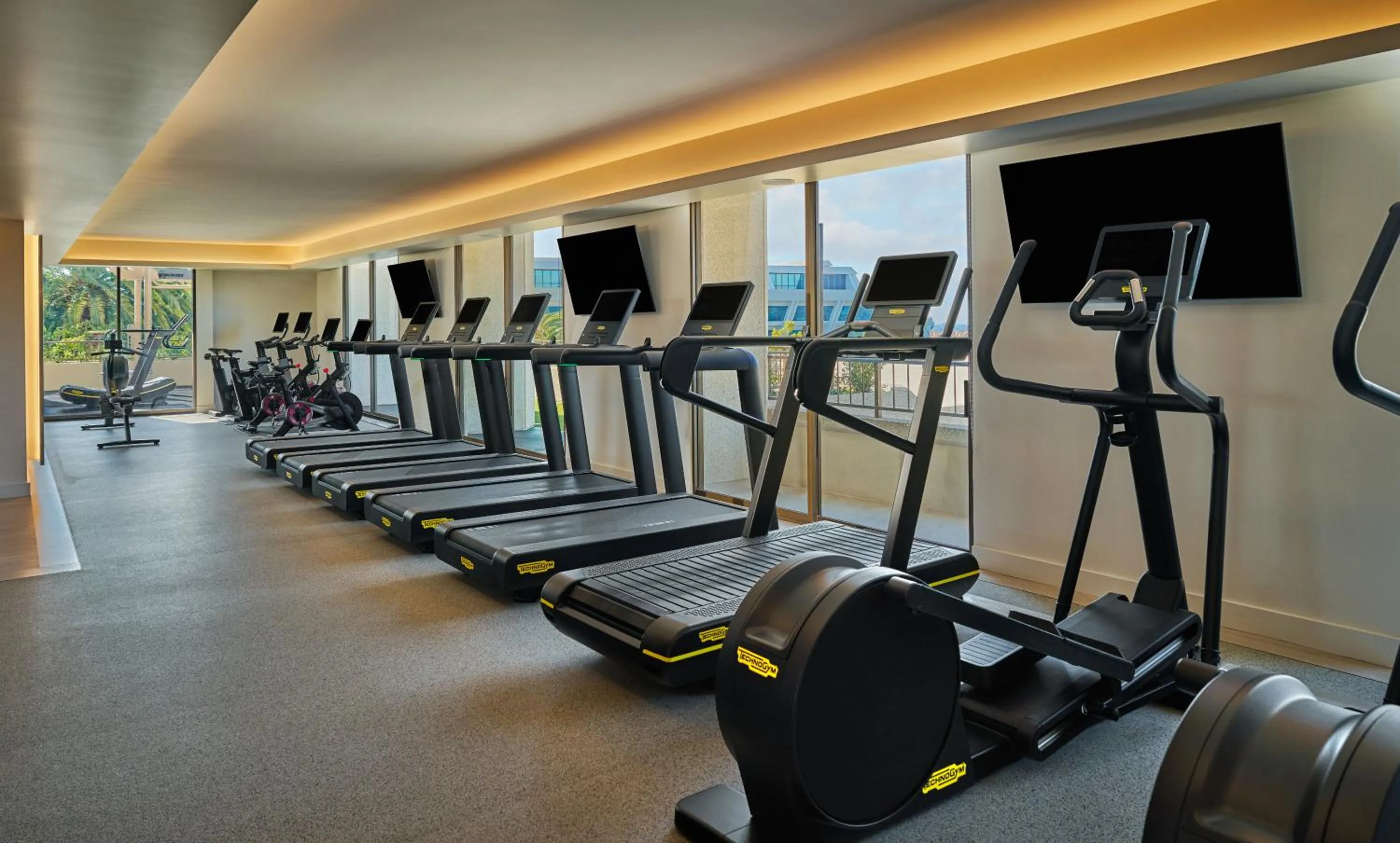 Fitness centre/facilities in Pendry Newport Beach