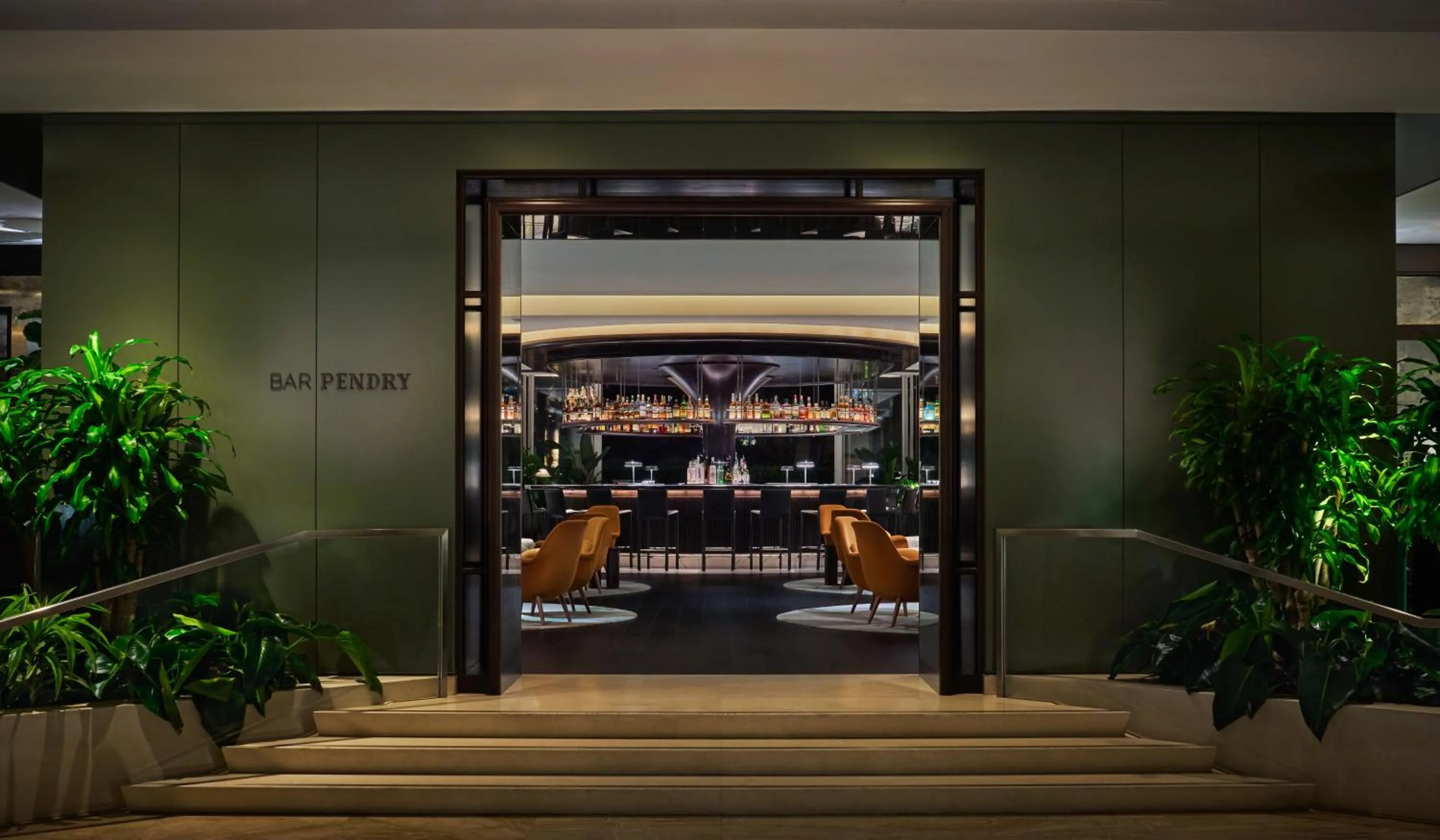 Lounge or bar in Pendry Newport Beach