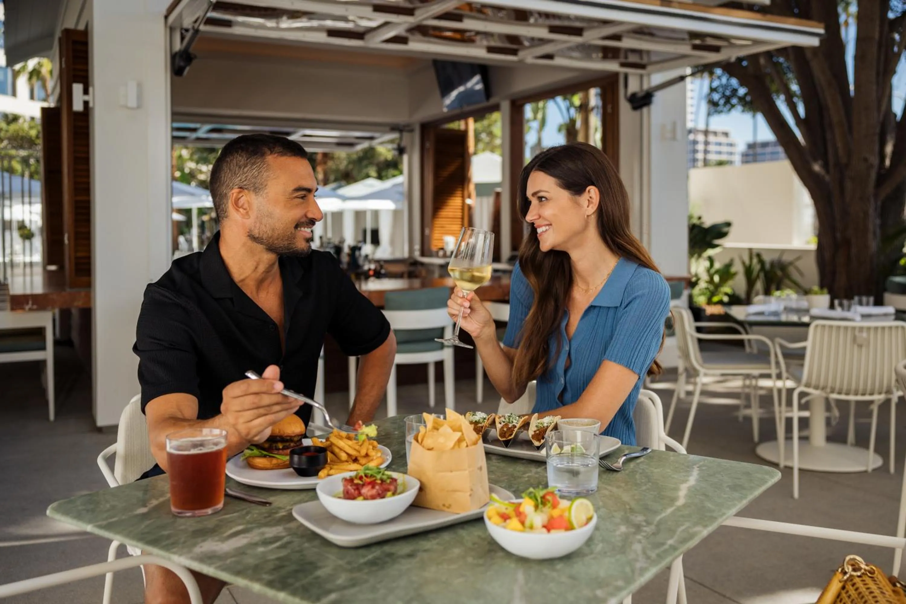 Restaurant/places to eat in Pendry Newport Beach