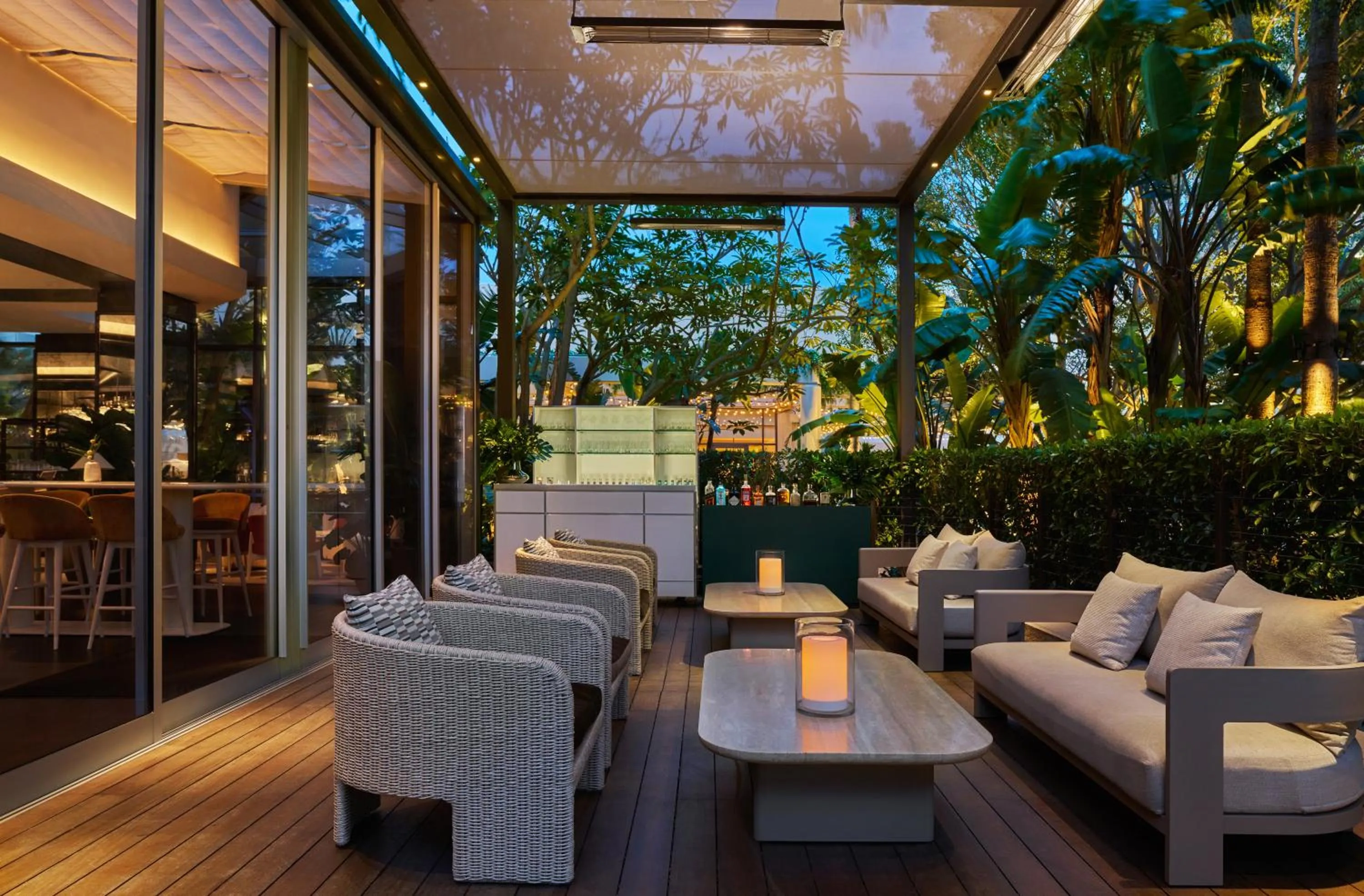 Restaurant/places to eat in Pendry Newport Beach