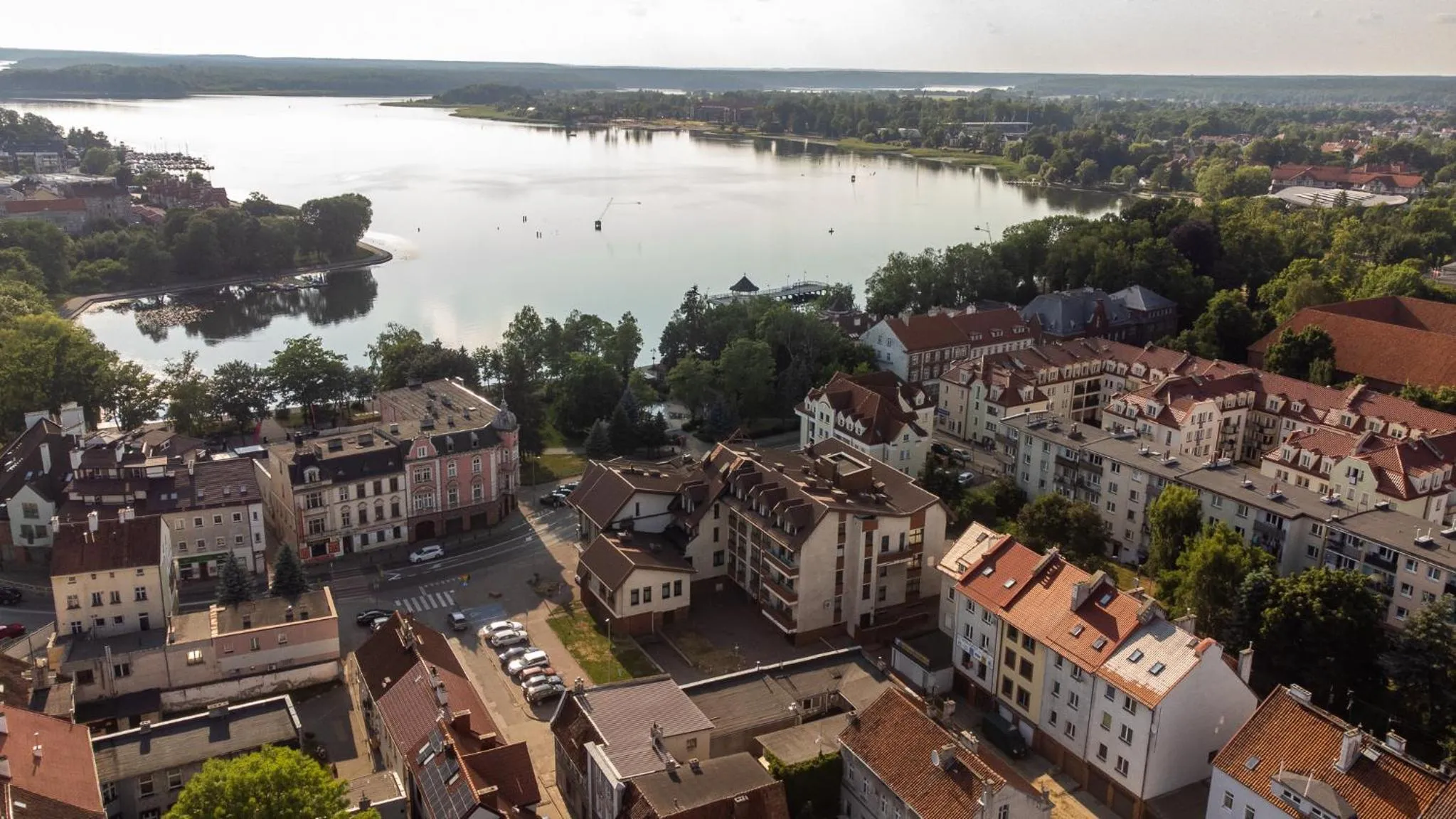 Ostróda City Center Top floor lake view & balcony apartment