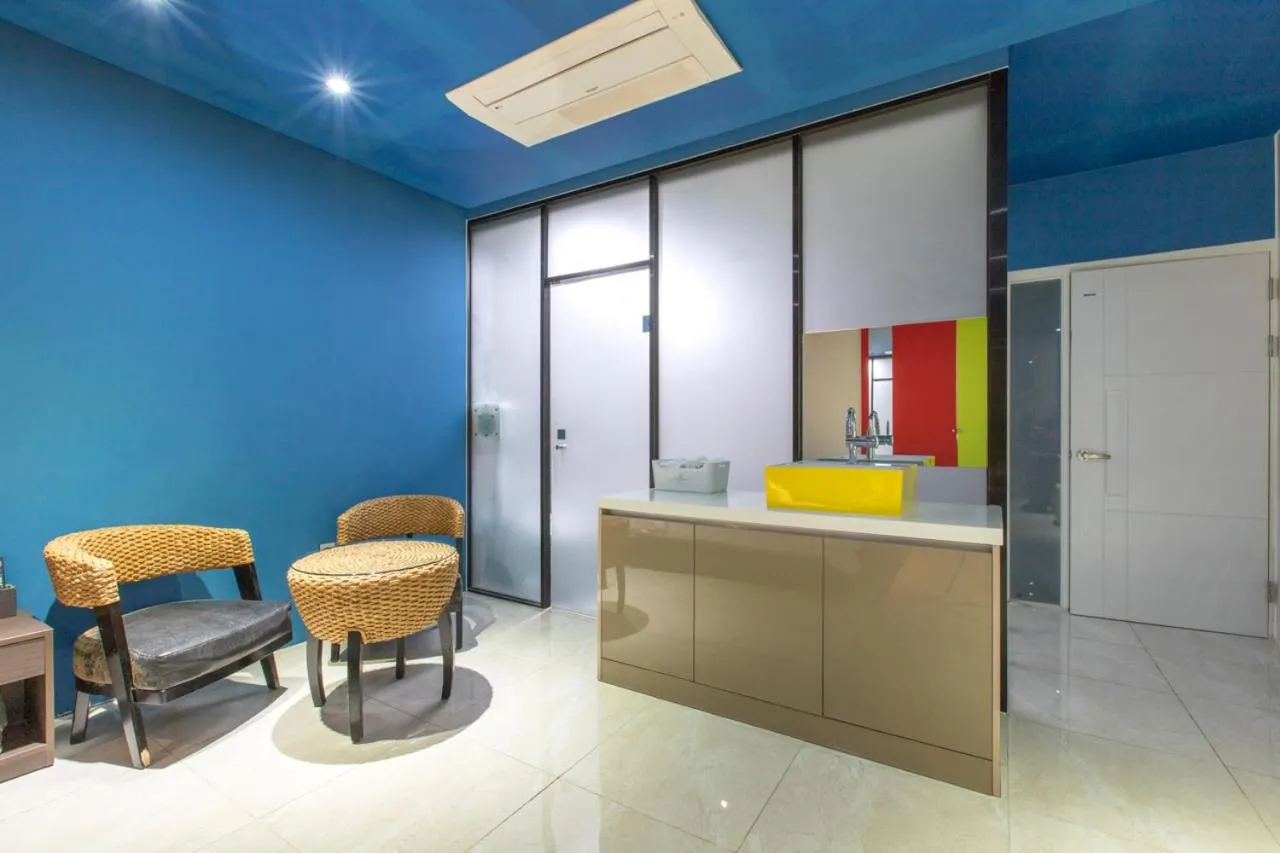 Seating area in Incheon Pentastar Hotel