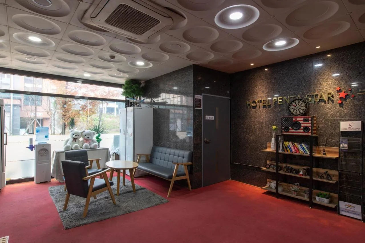 Lobby or reception in Incheon Pentastar Hotel