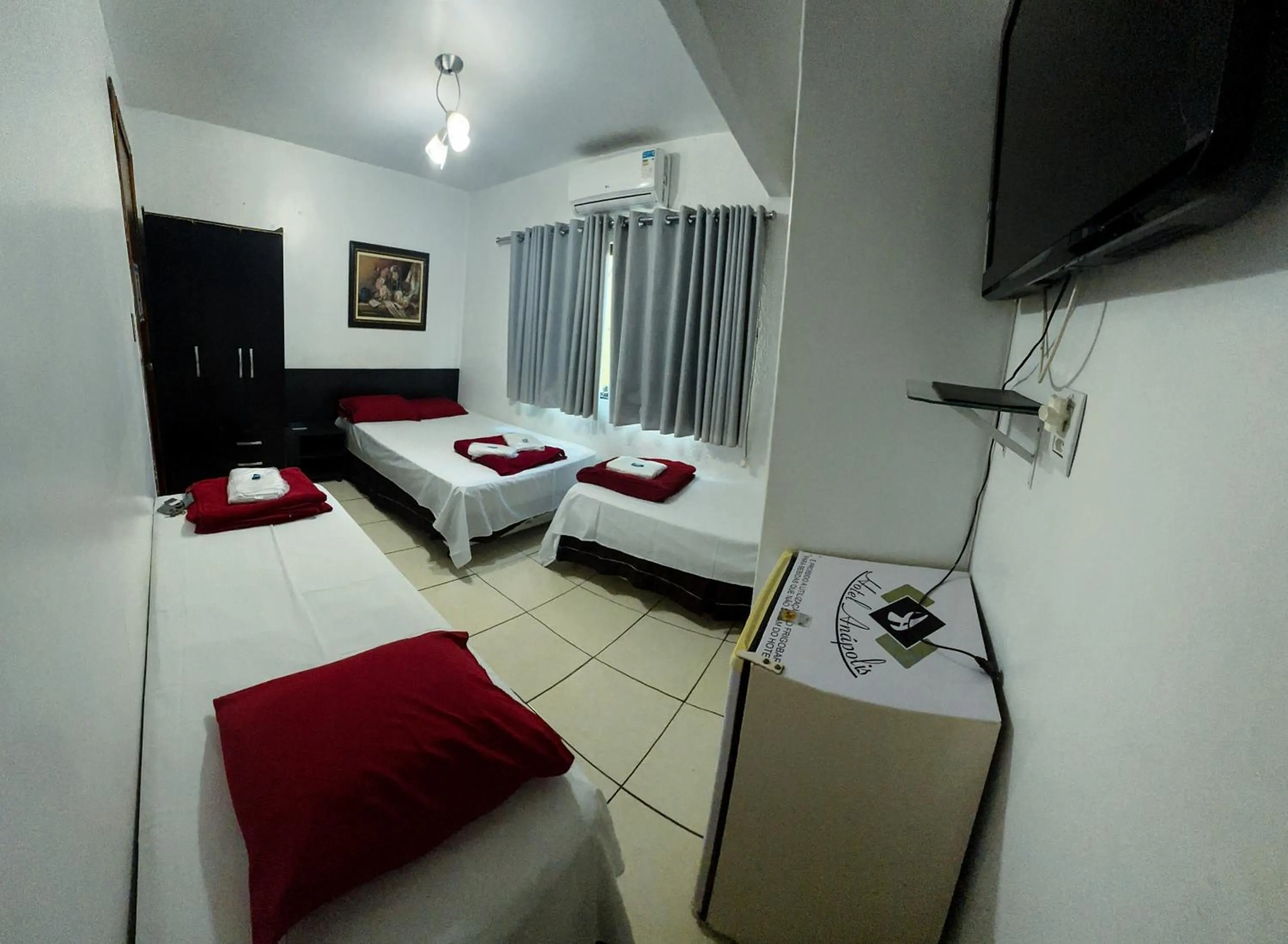 Bed in Hotel Anápolis