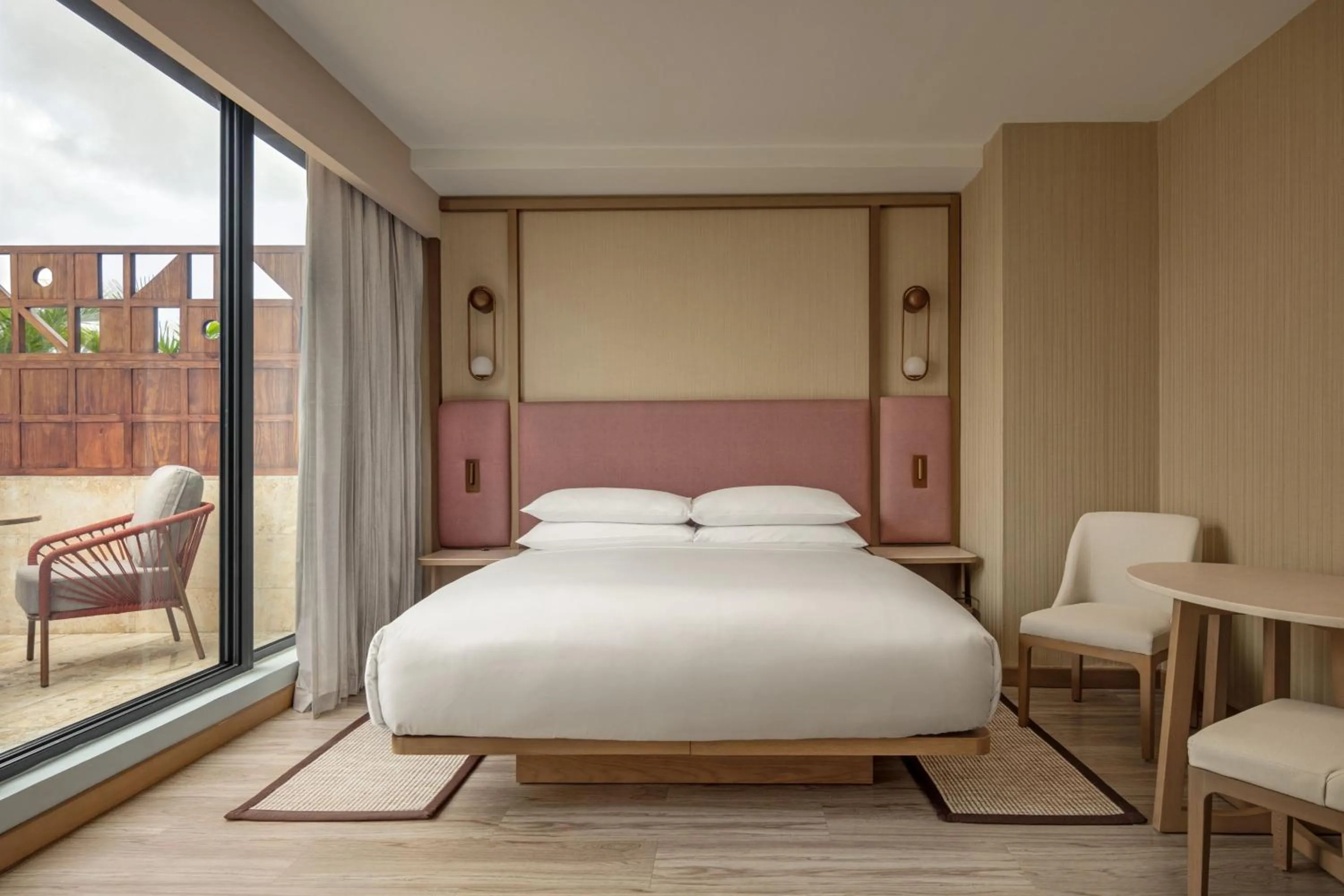 Photo of the whole room, Bed in Santo Domingo Marriott Hotel Piantini