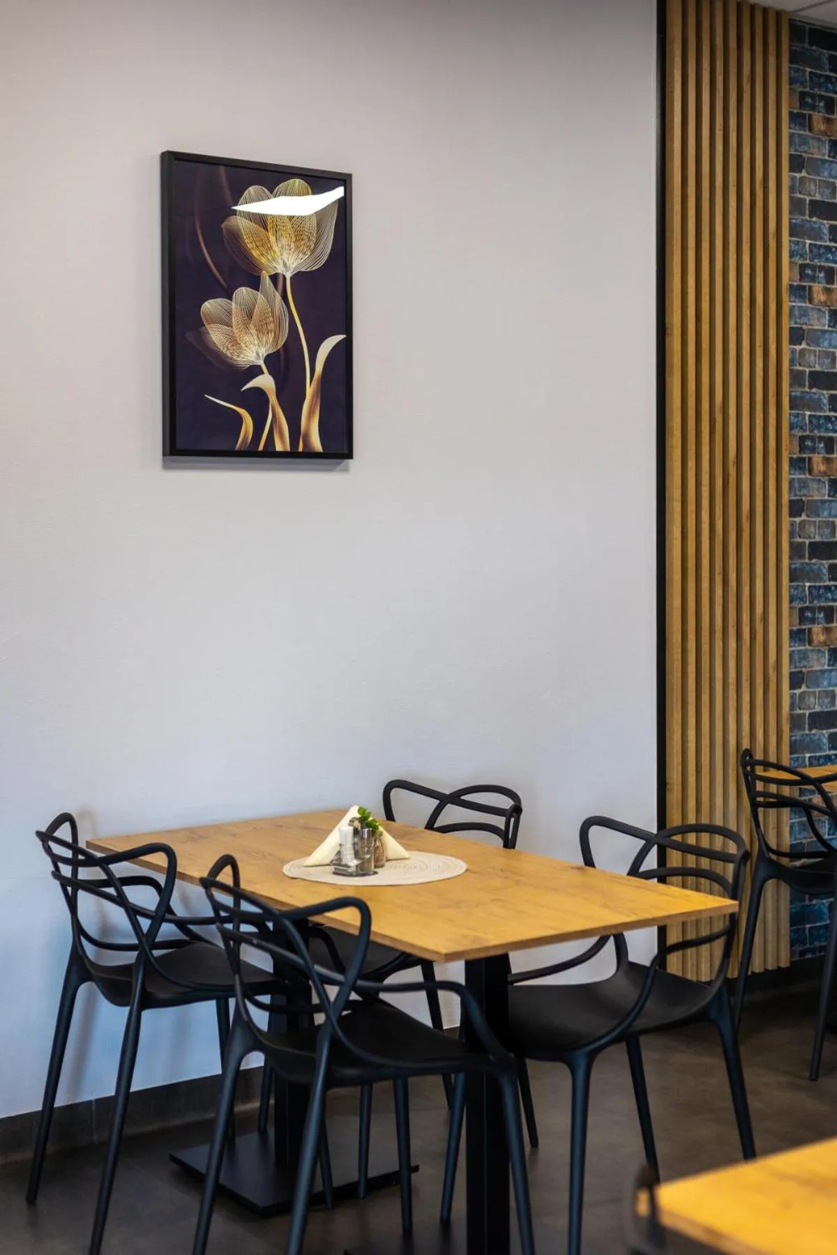 Restaurant/places to eat in Hotel A4 Wrocław - Bielany