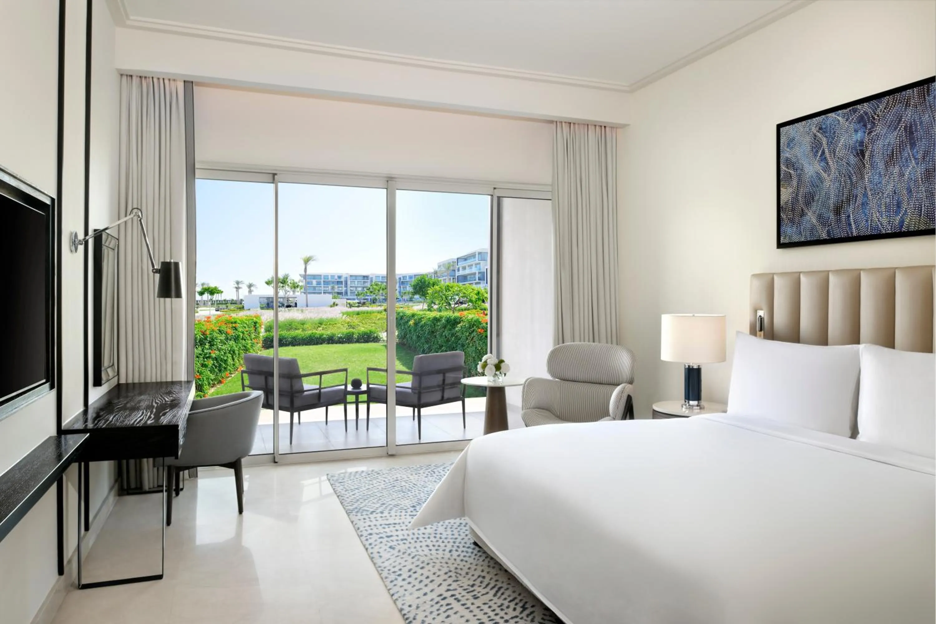 Deluxe Room Garden Access - single occupancy in Address Beach Resort Marassi