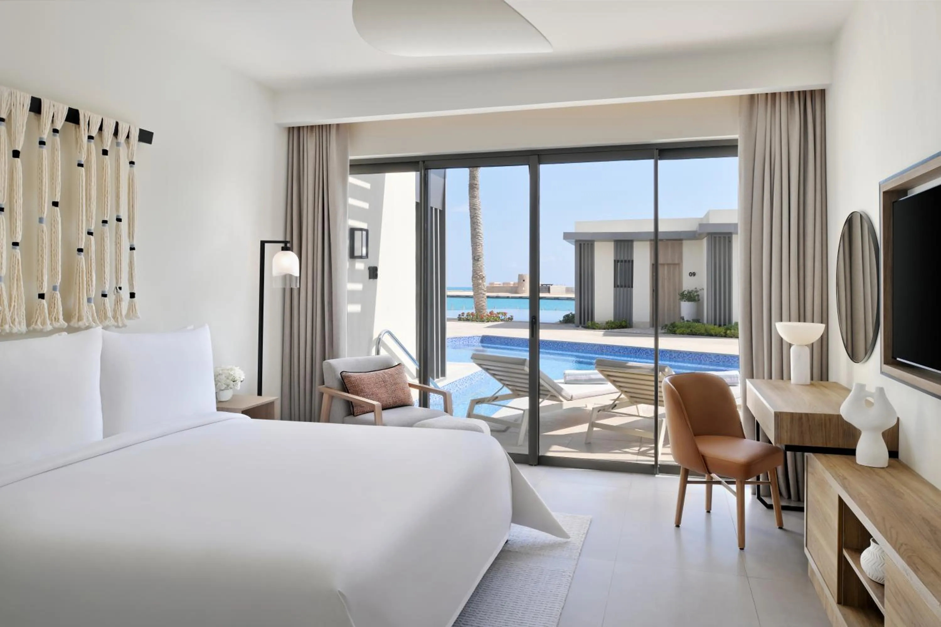 Bedroom, Bed in Address Beach Resort Marassi