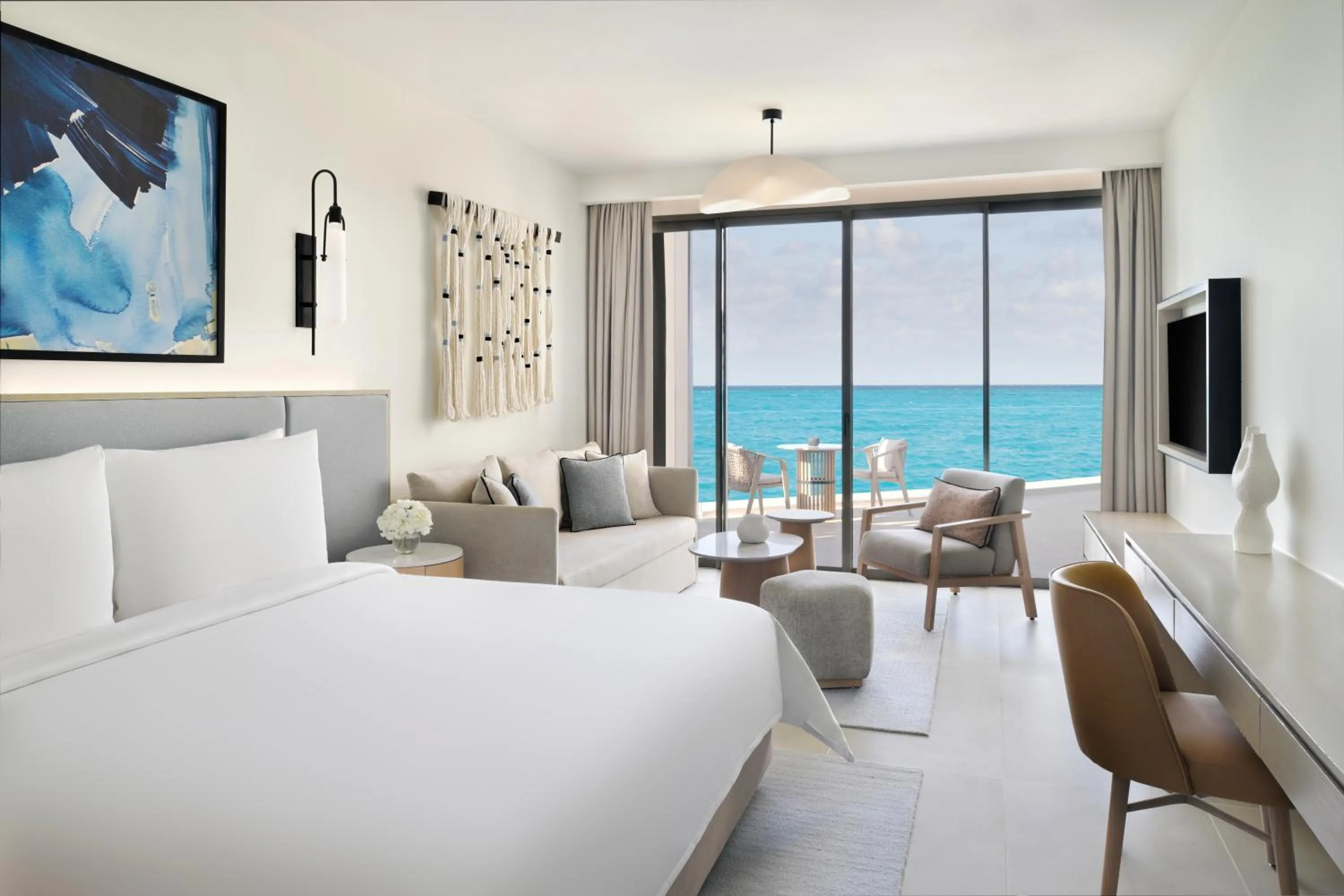 Bedroom, Bed in Address Beach Resort Marassi
