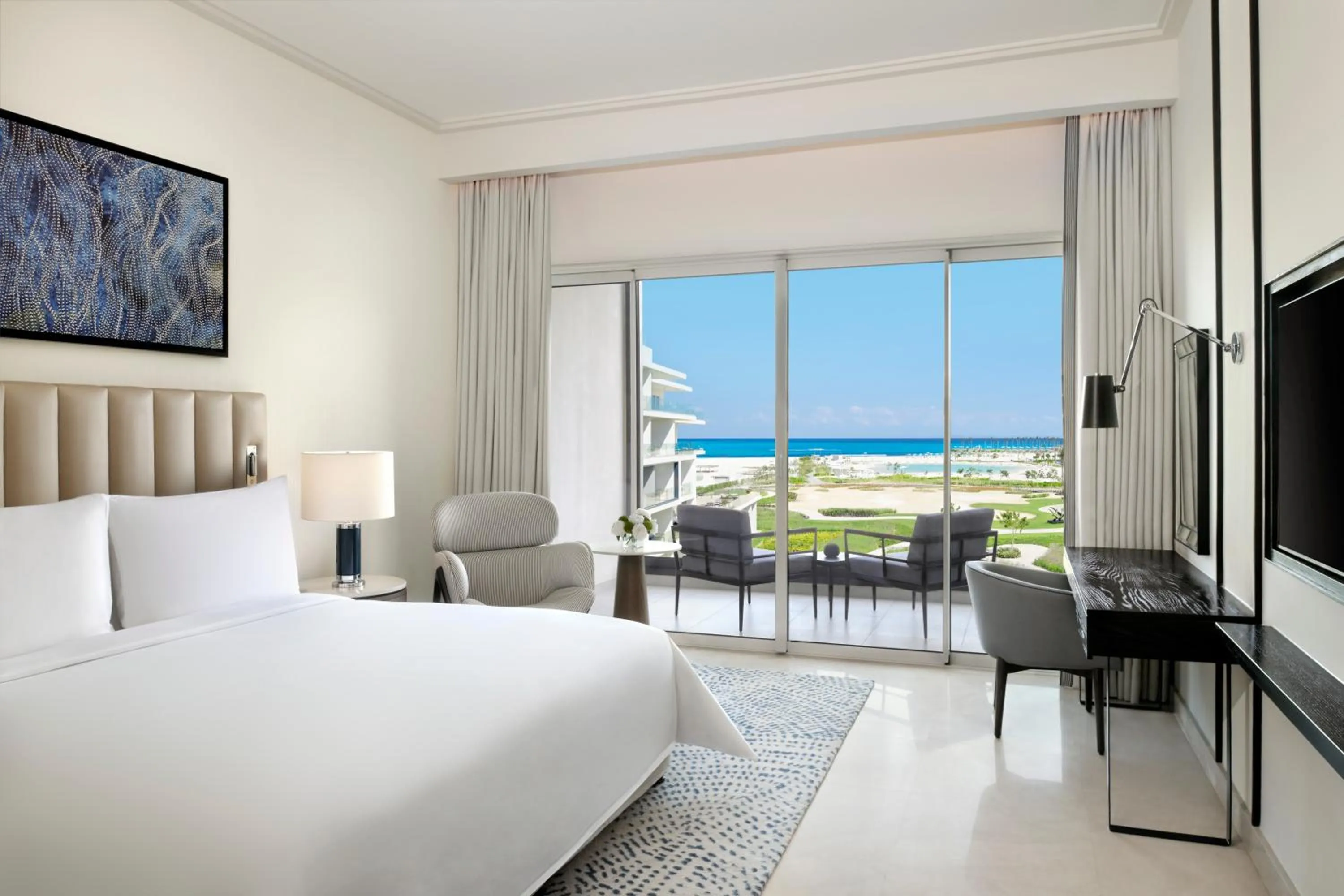 Bedroom, Bed in Address Beach Resort Marassi