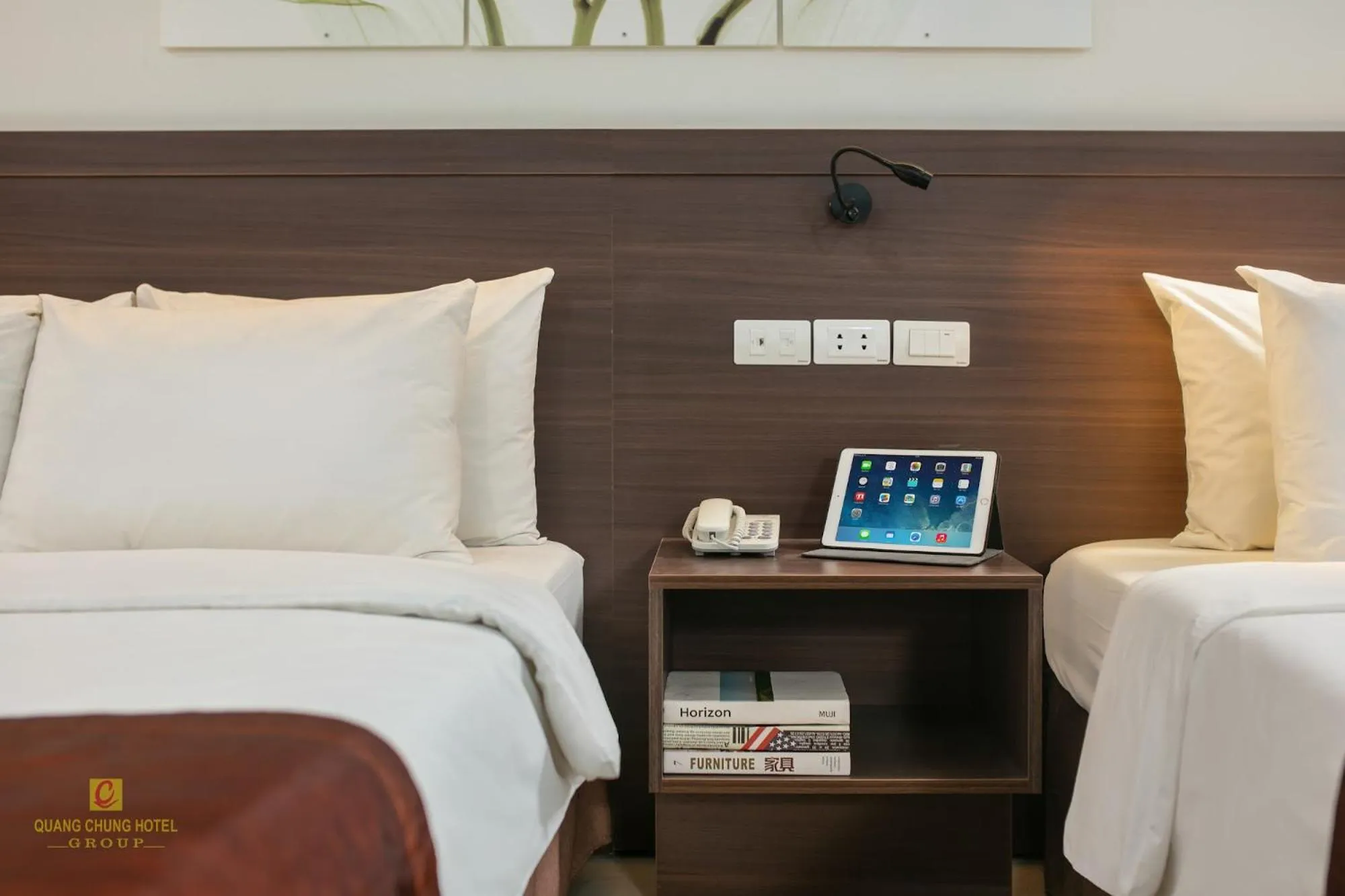 Bed in Quang Chung Hotel Le Van Thiem