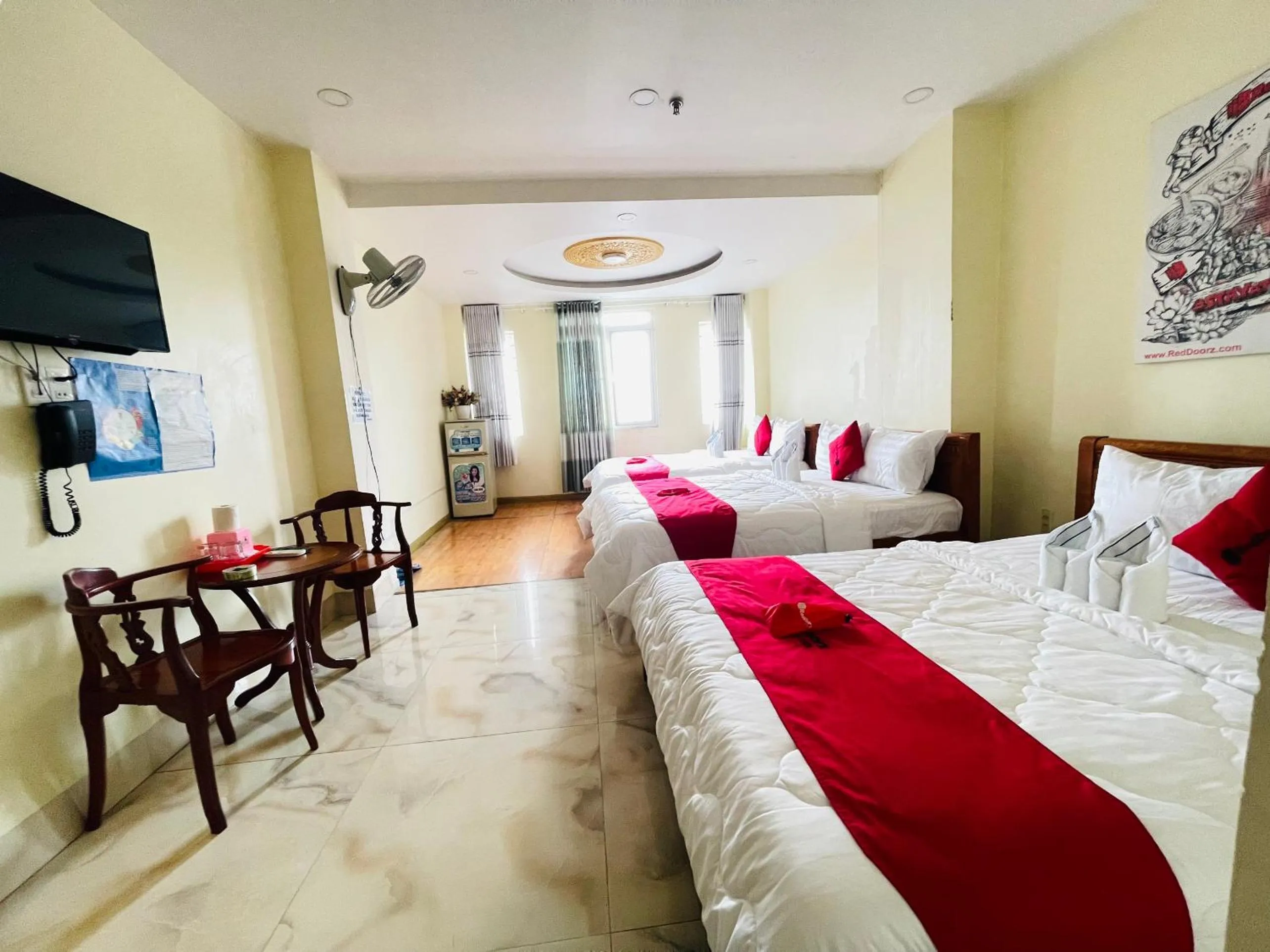 Bed in Mai Phương - RUBY SAIGON HOTEL