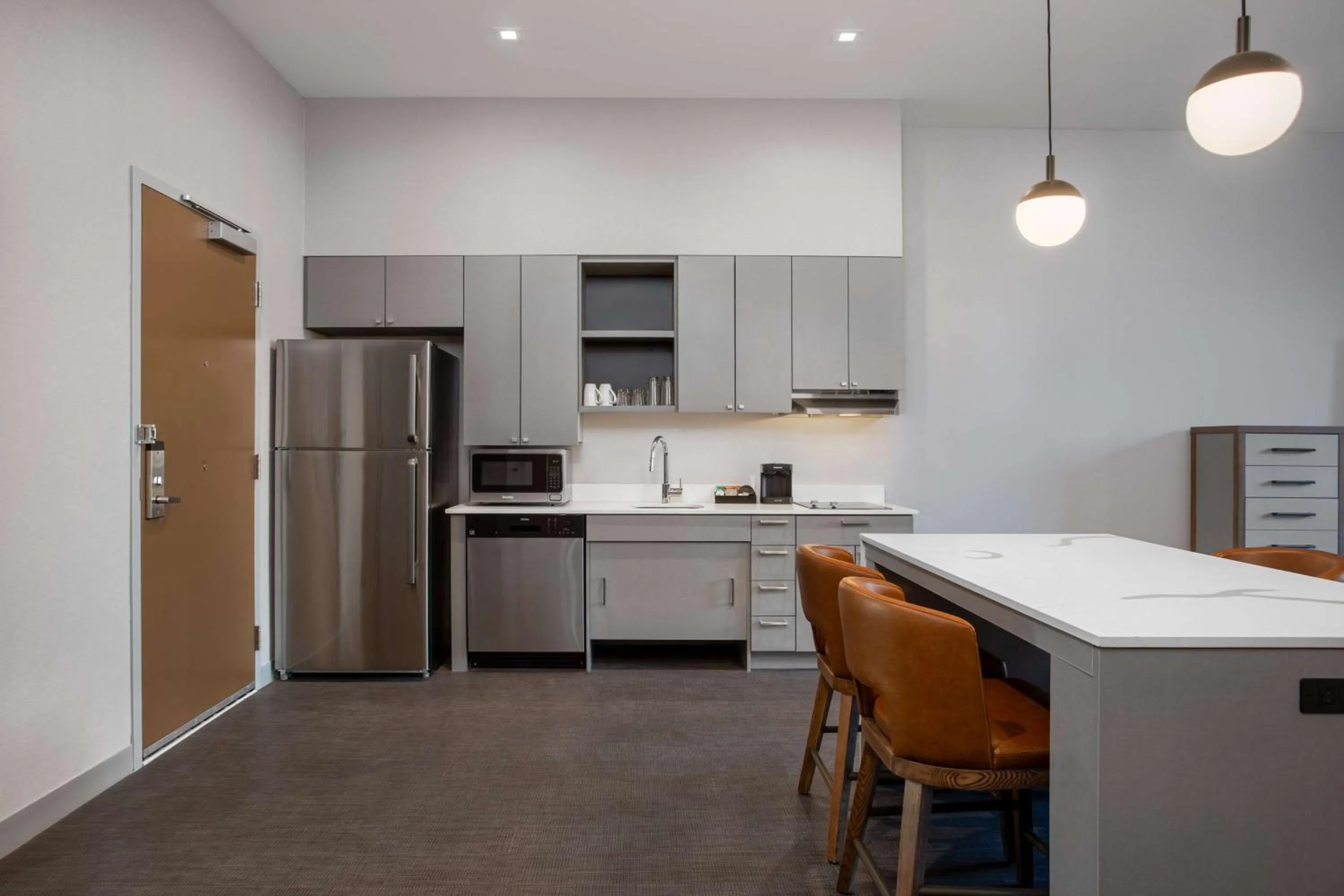Kitchen or kitchenette in Homewood Suites By Hilton Missoula
