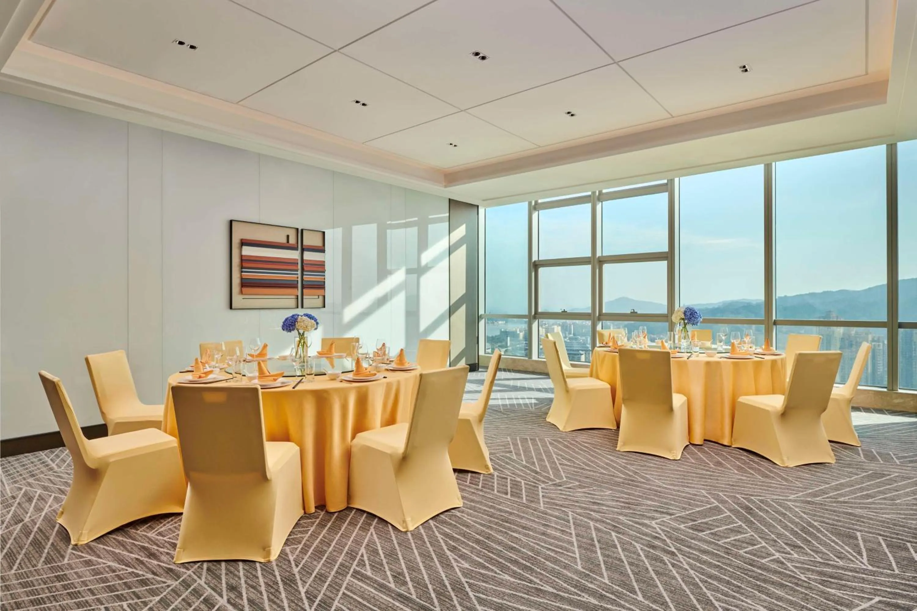 Meeting/conference room in DoubleTree by Hilton Zhuhai Hengqin