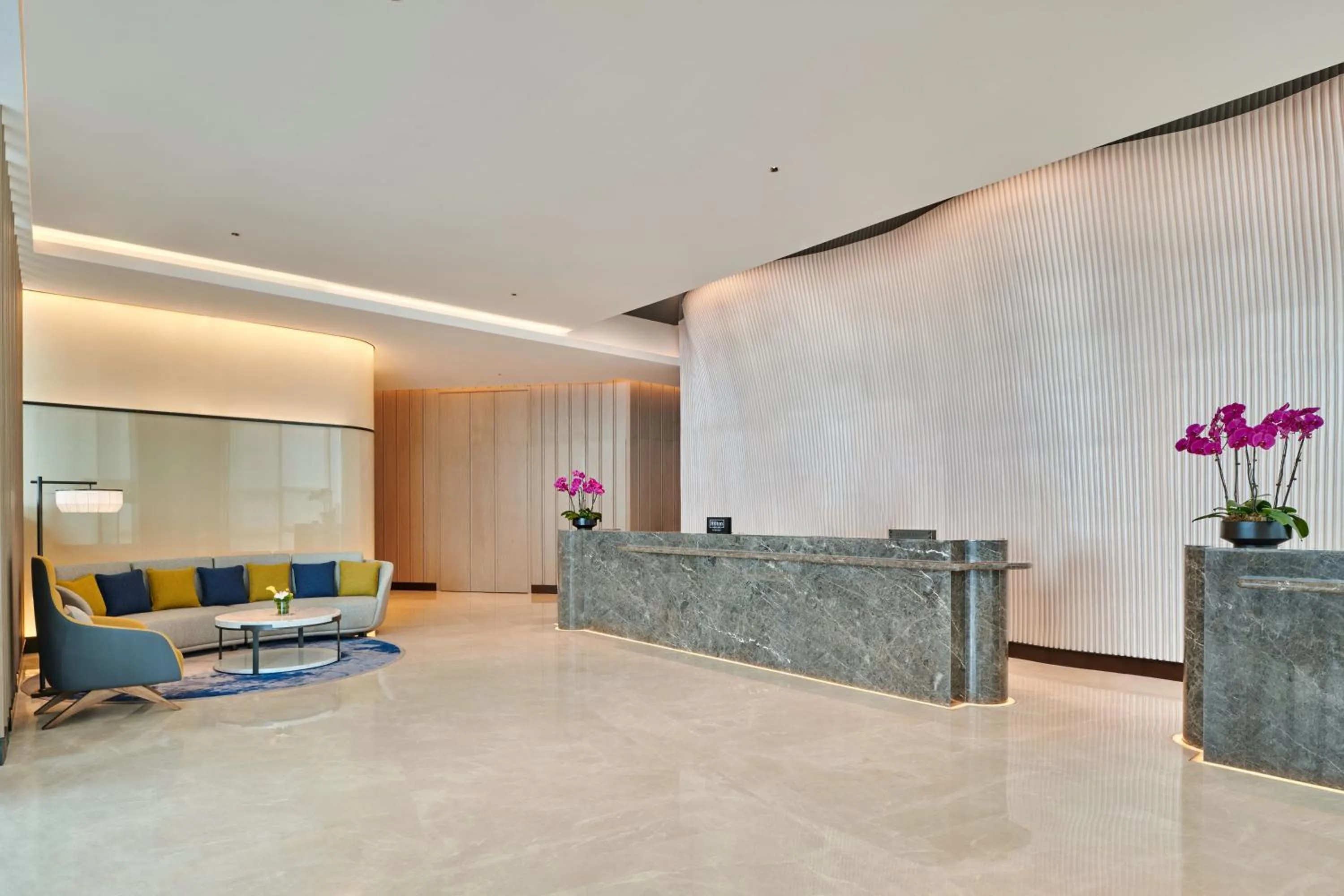 Lobby or reception in DoubleTree by Hilton Zhuhai Hengqin