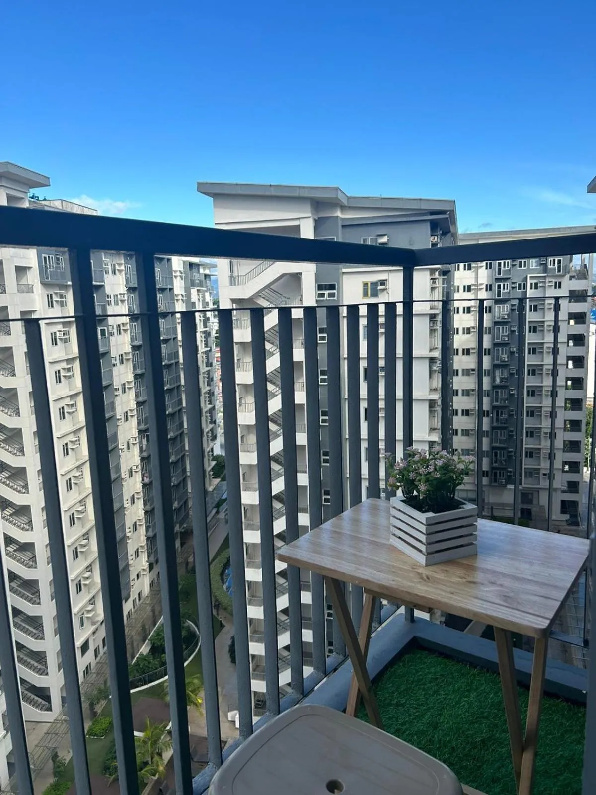 JustRelax Staycation at Vine Residences