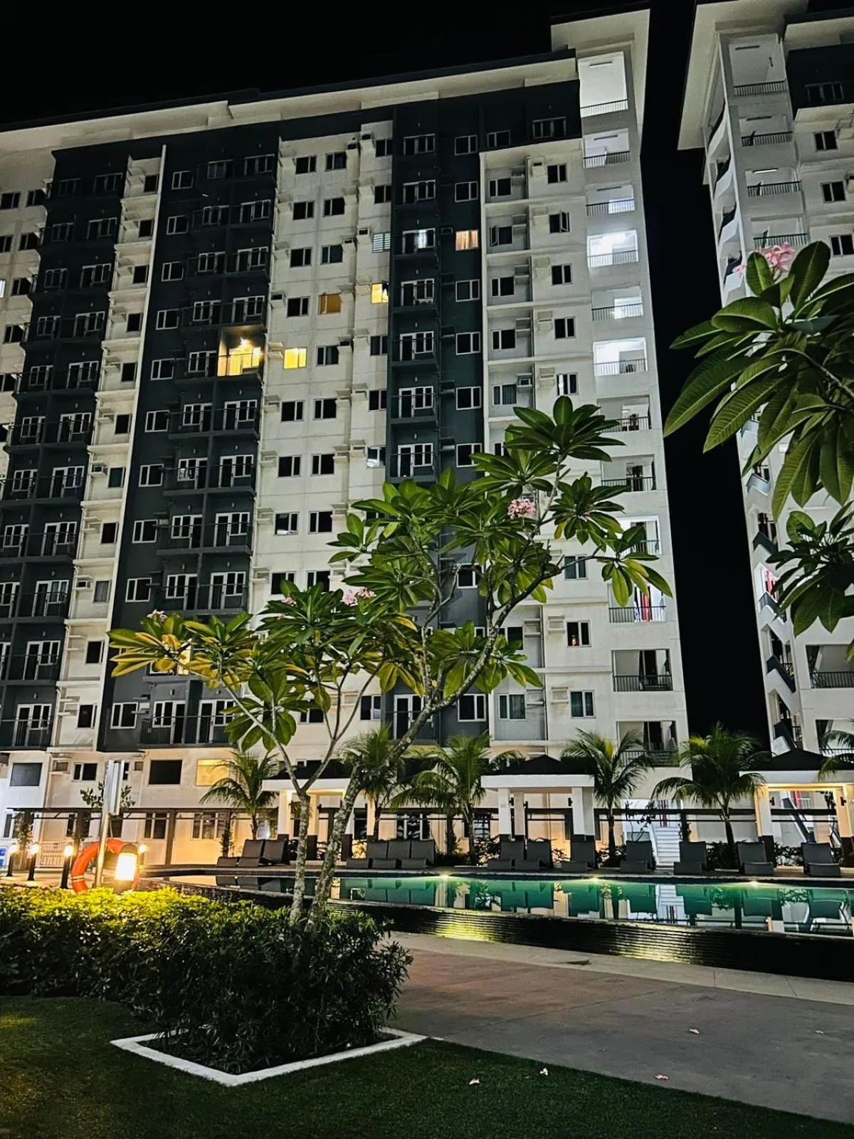 JustRelax Staycation at Vine Residences