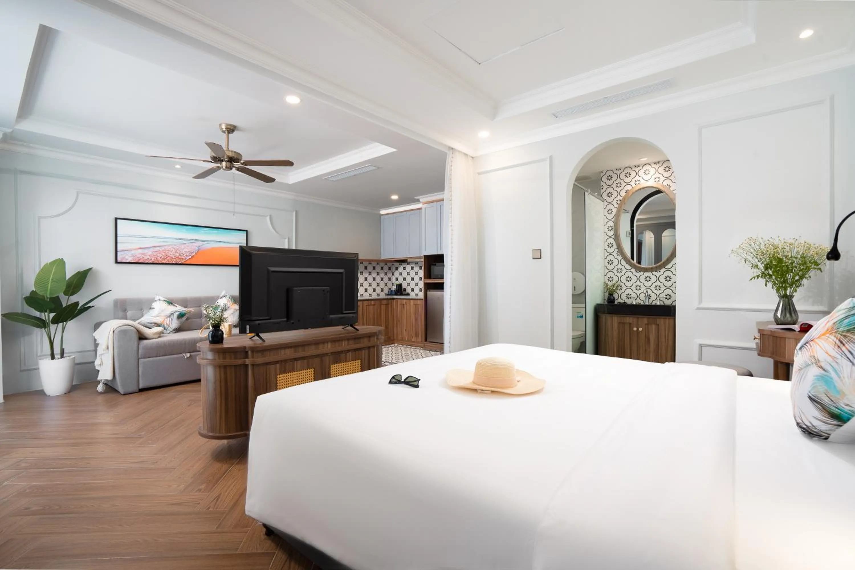Bed in Pavillon Boutique Hotel & Apartment Nha Trang