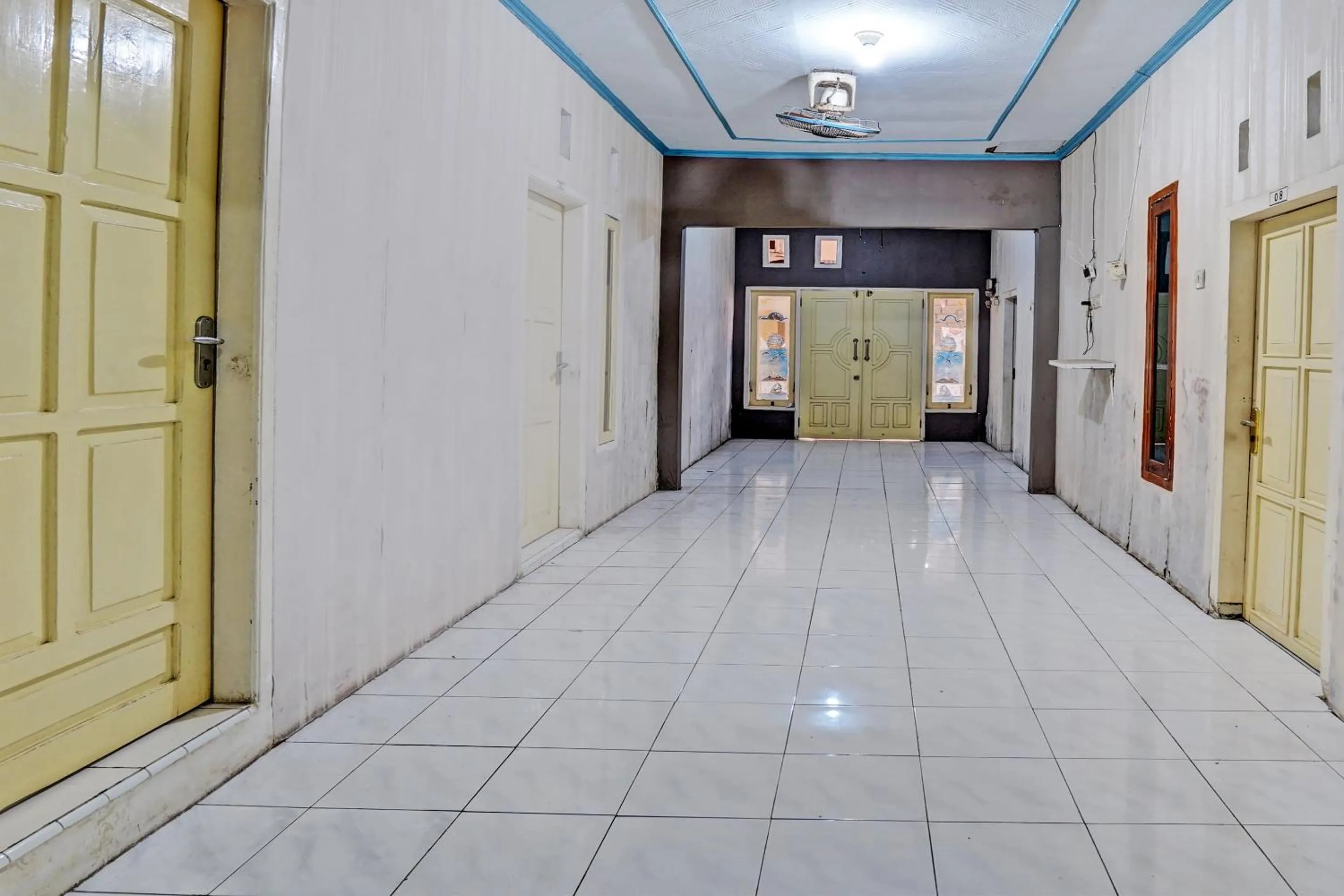 Lobby or reception in Hotel O Ana Homestay