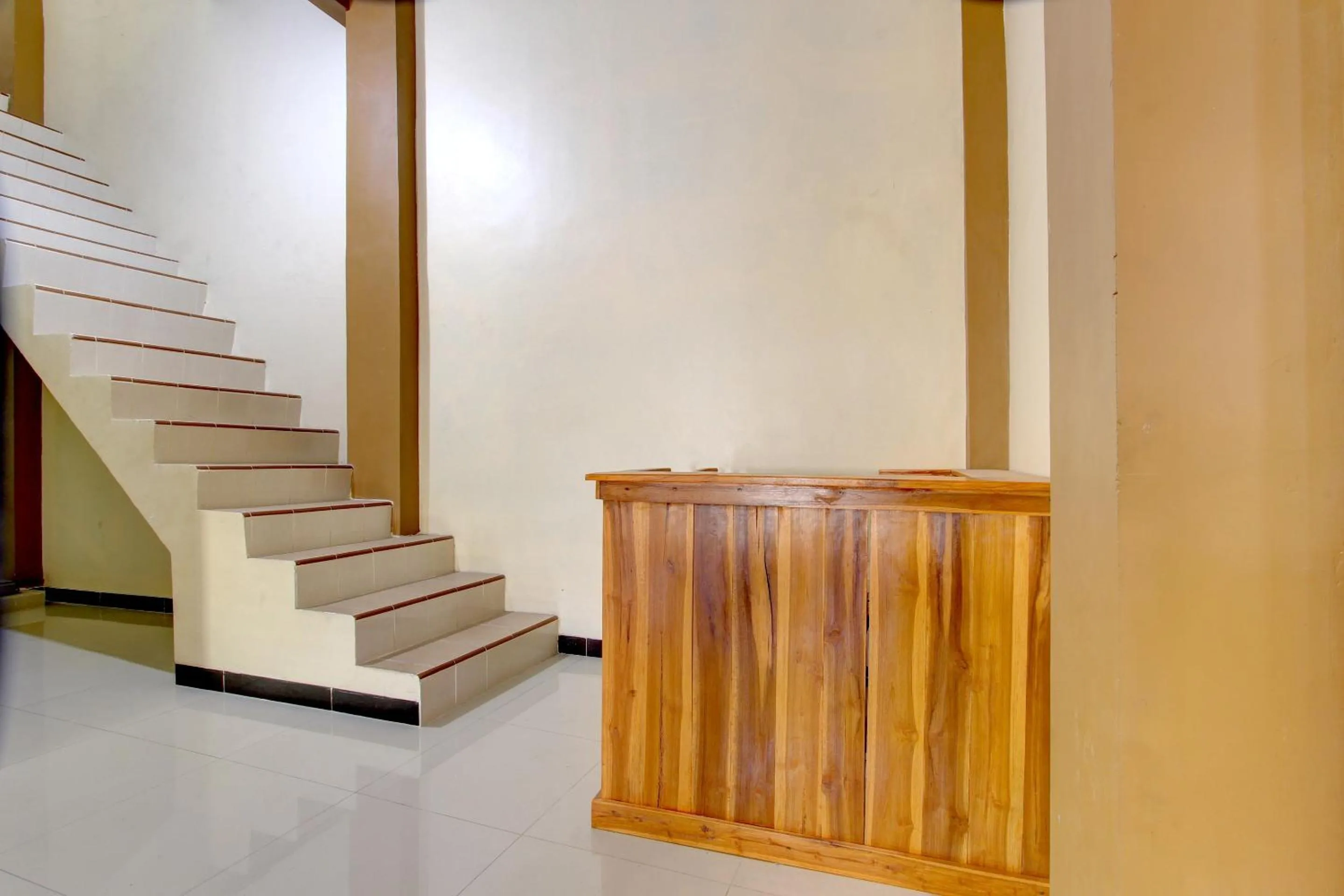 Lobby or reception in OYO Life 92812 Galih Kostel 2 Syariah