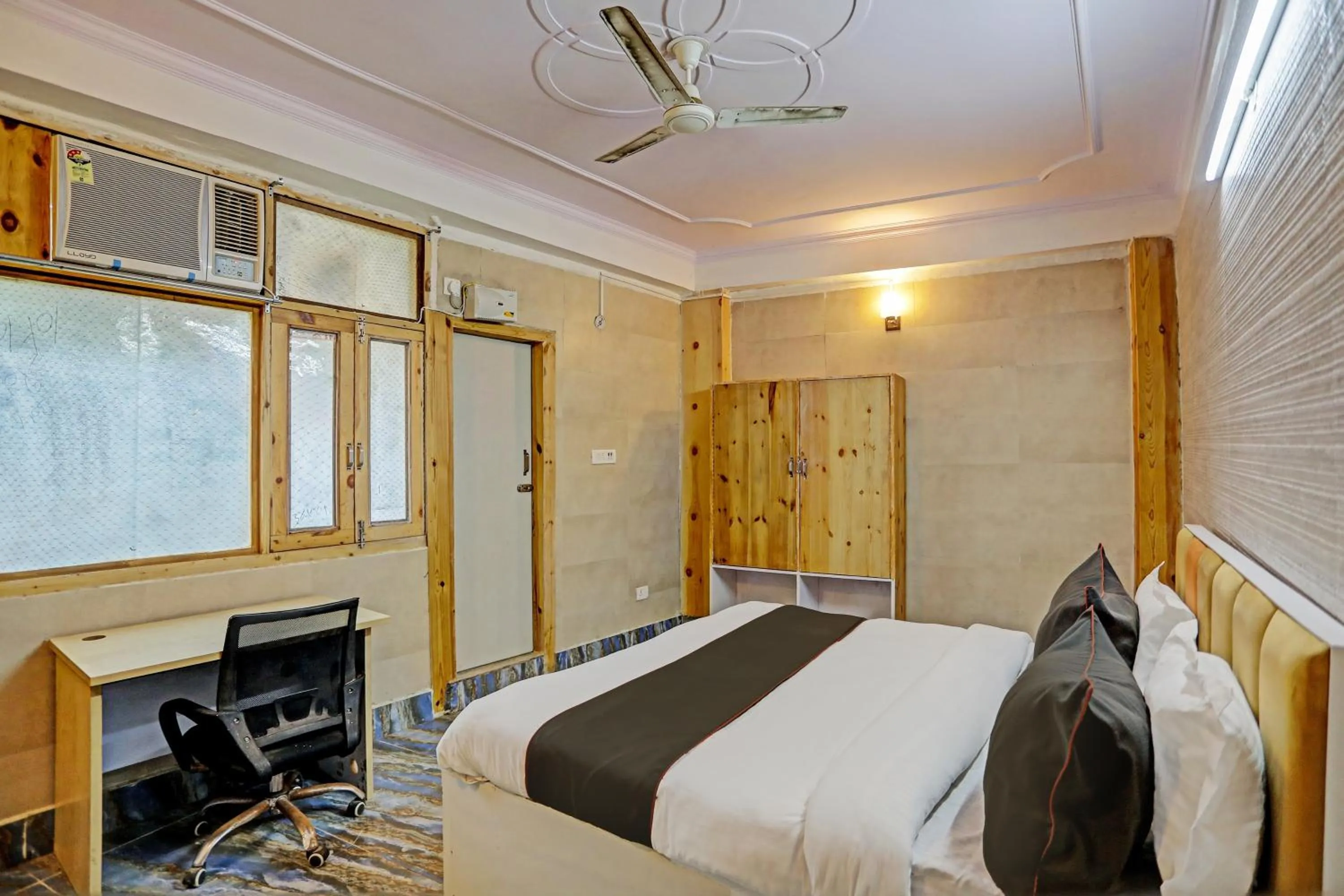 Bedroom, Bed in Super Collection O Umen Hotel