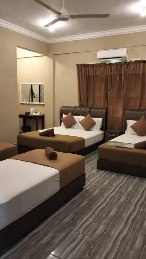 Bed in Perhentian Mama's