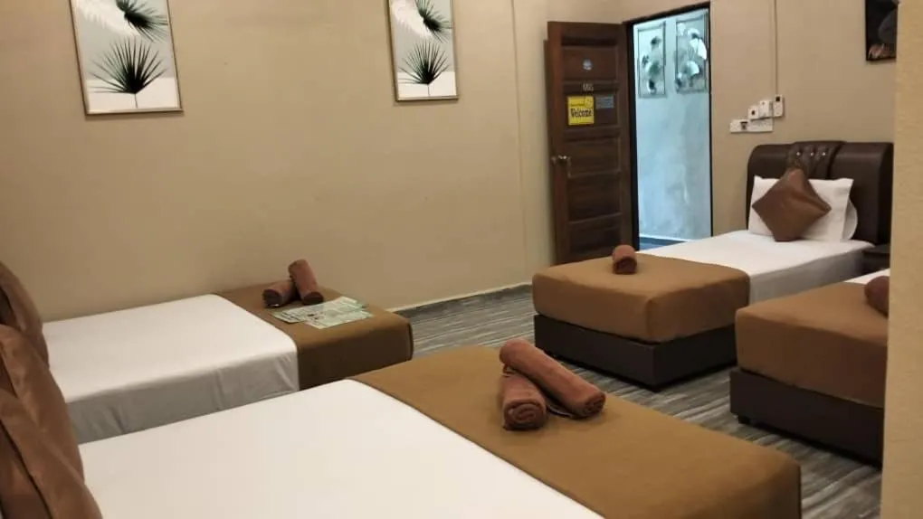 Bed in Perhentian Mama's