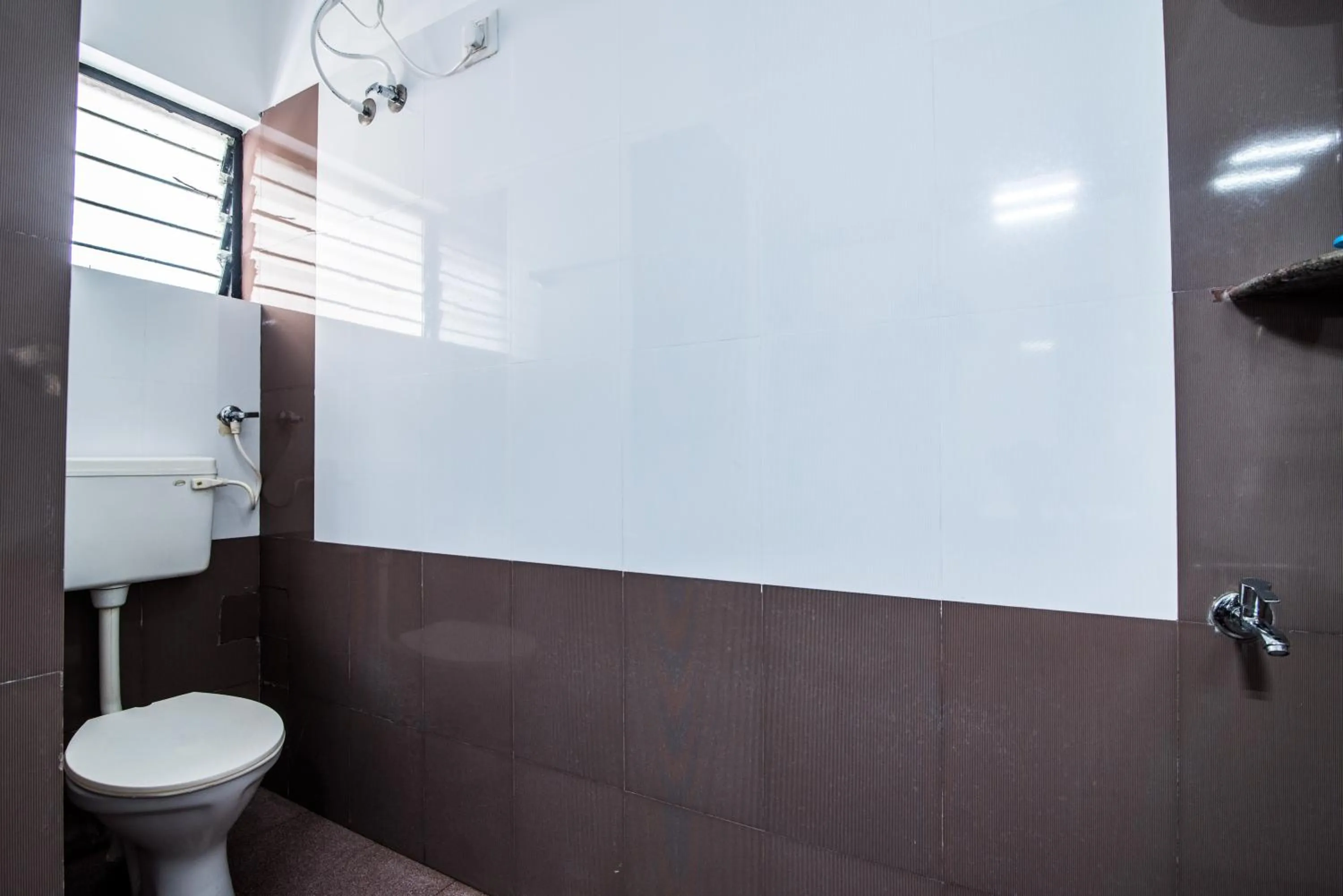 Toilet in Kanasu StayHome